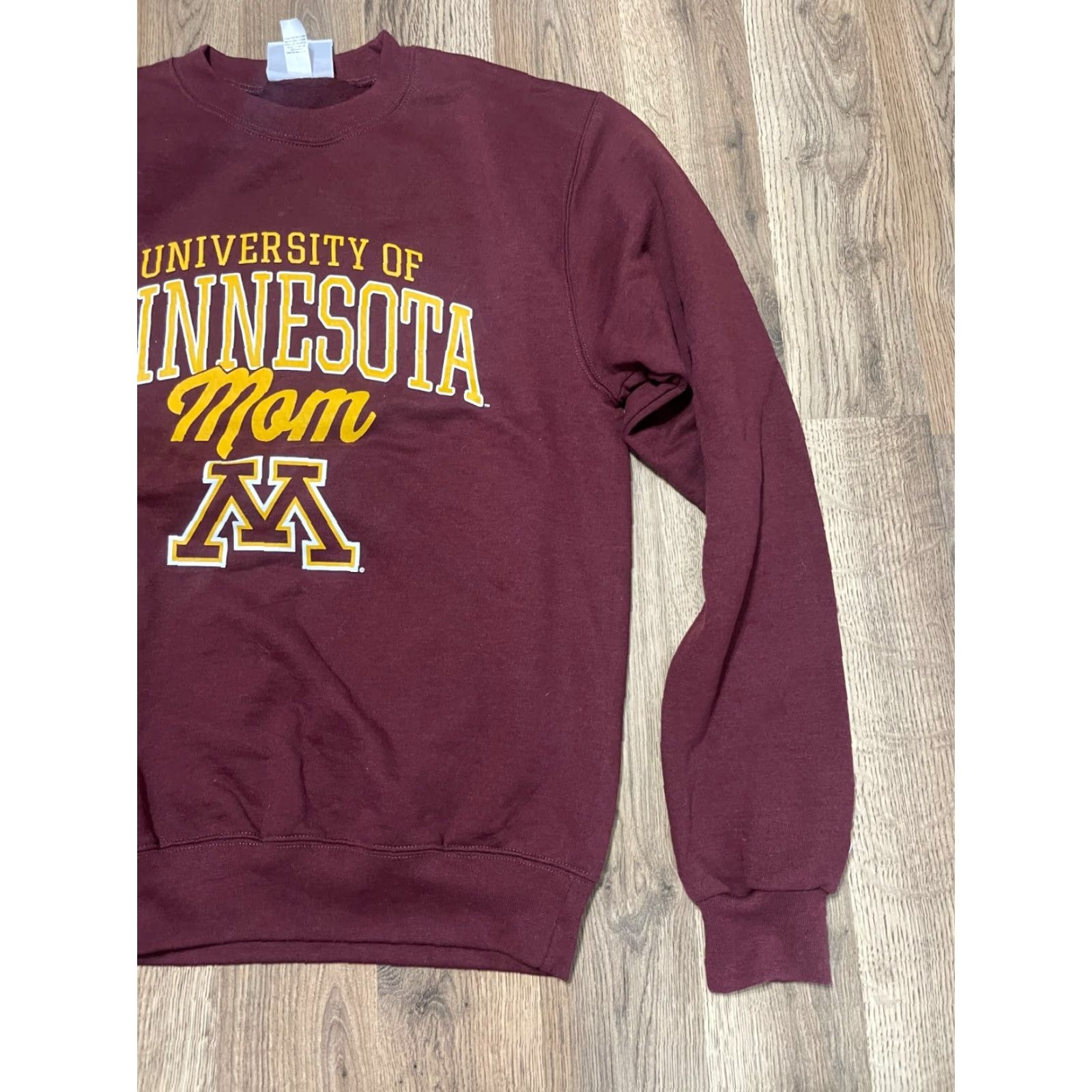 Champion VINTAGE Champion Sweater, Women's Size Small, Maroon, University of Minnesota MOM Size S / US 4 / IT 40 - 4 Thumbnail