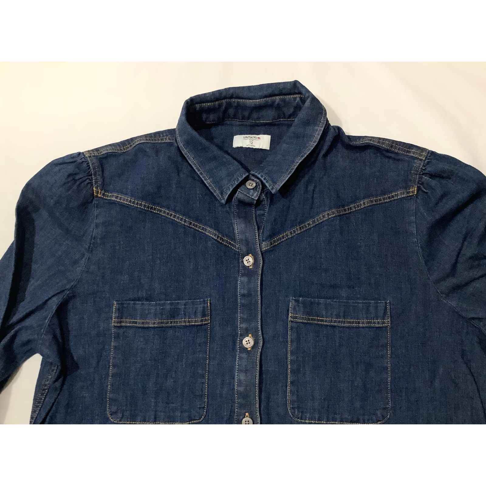 UNTUCKit UNTUCKit Shirt Womens 12 Blue Denim Jenna Button Front Long Sleeve Western Yoke UNTUCKit Shirt Women Denim Button-Up Casual Size XL / US 12-14 / IT 48-50 - 2 Thumbnail