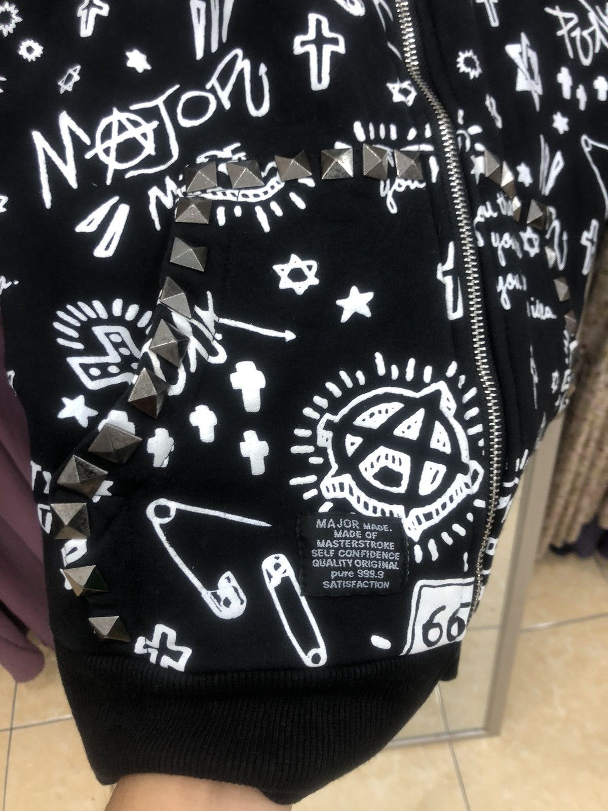 20471120 × Beauty Beast × Japanese Brand Major Made Studded Sleeveless Hooded Size US M / EU 48-50 / 2 - 3 Thumbnail
