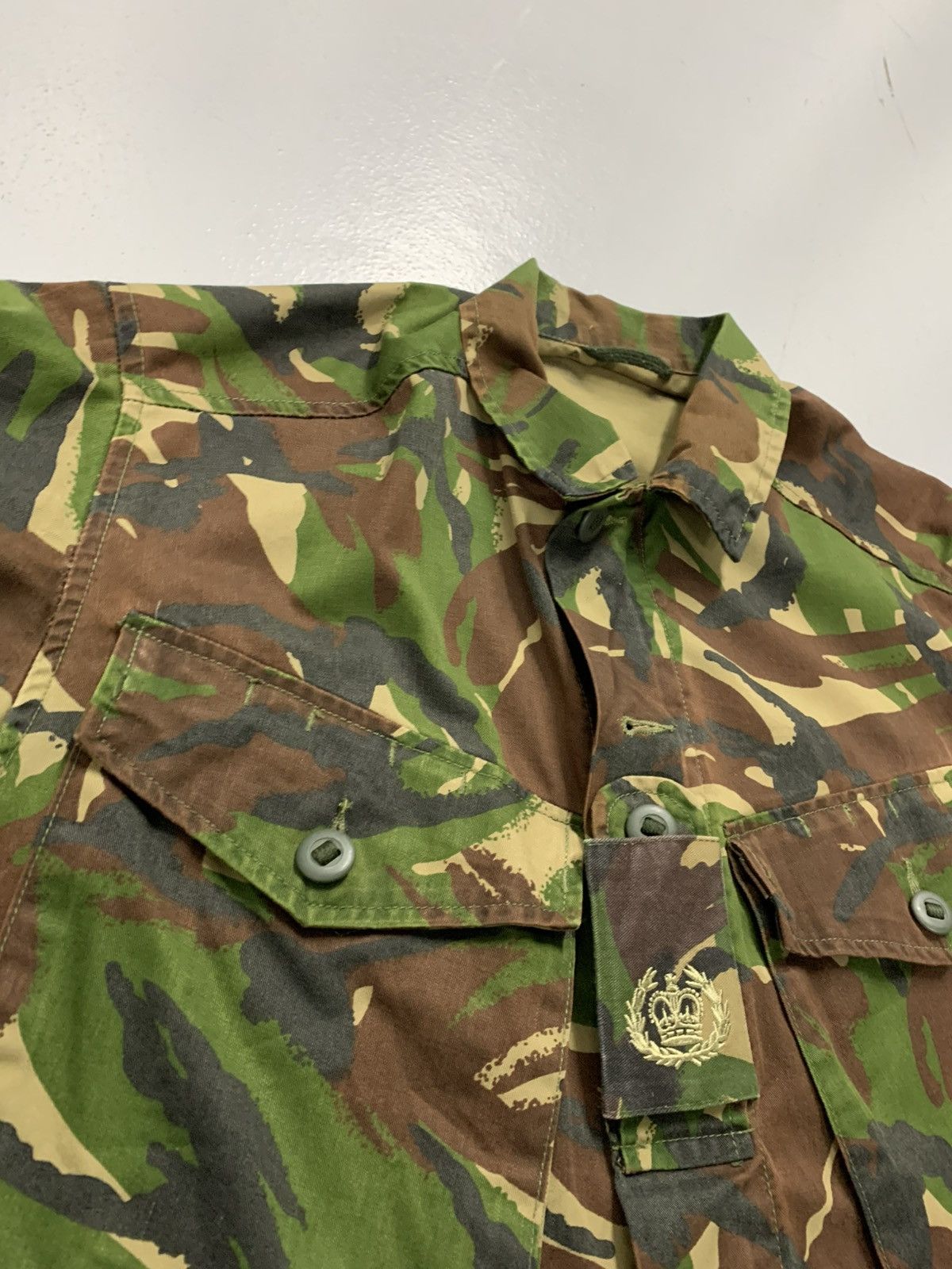 Other British DPM Camo Combat Jacket w/ Patches - Fits M/L Size US M / EU 48-50 / 2 - 4 Thumbnail