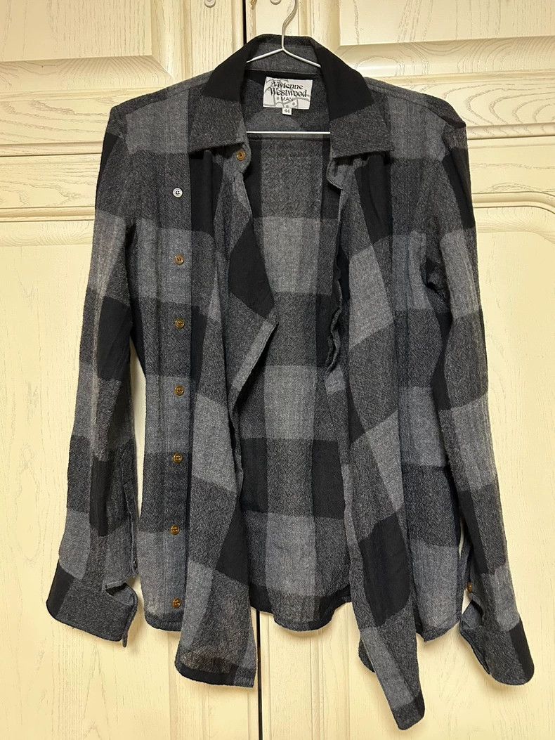 Vivienne Westwood Vivienne Westwood Gray and Black Plaid Shirt Jacket Size US S / EU 44-46 / 1 - 1 Thumbnail