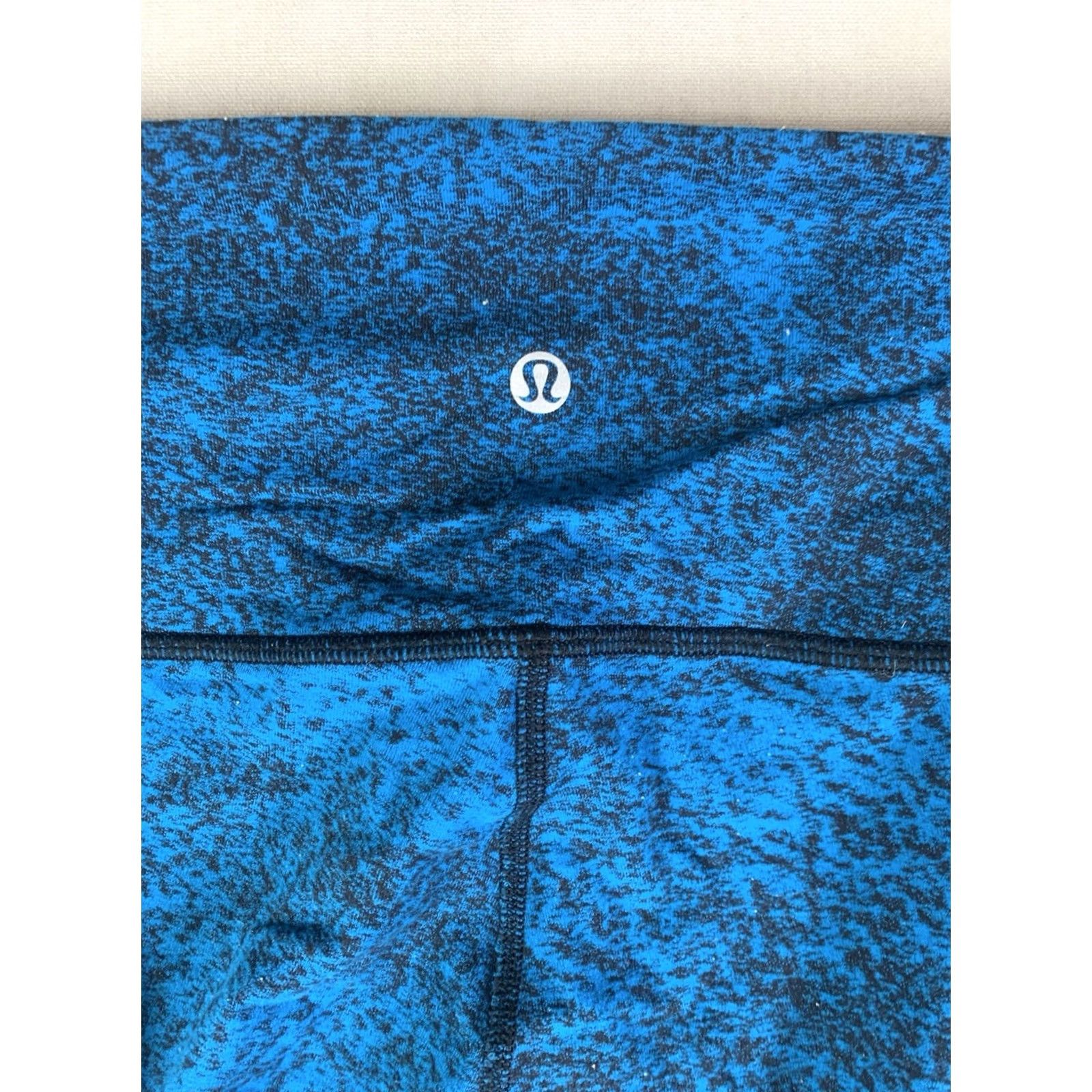 Lululemon Lululemon Womens 6 High Times Pant Spray Jacquard Shocking Blue Black Size 28" / US 6 / IT 42 - 6 Thumbnail