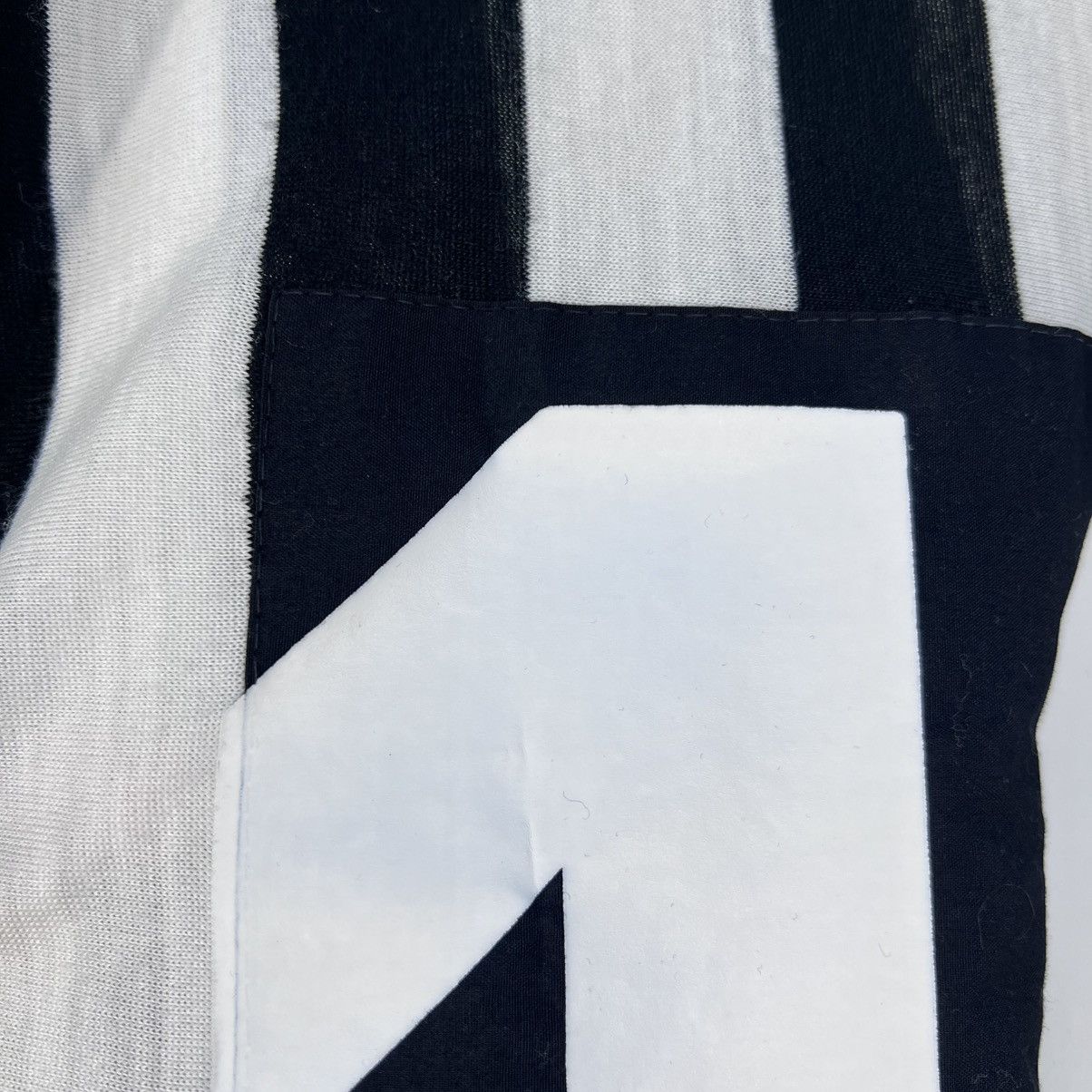 Kappa Long sleeve KAPPA Juventus 1983 PLATINI 10 ARISTON ITALY Size US M / EU 48-50 / 2 - 18 Thumbnail