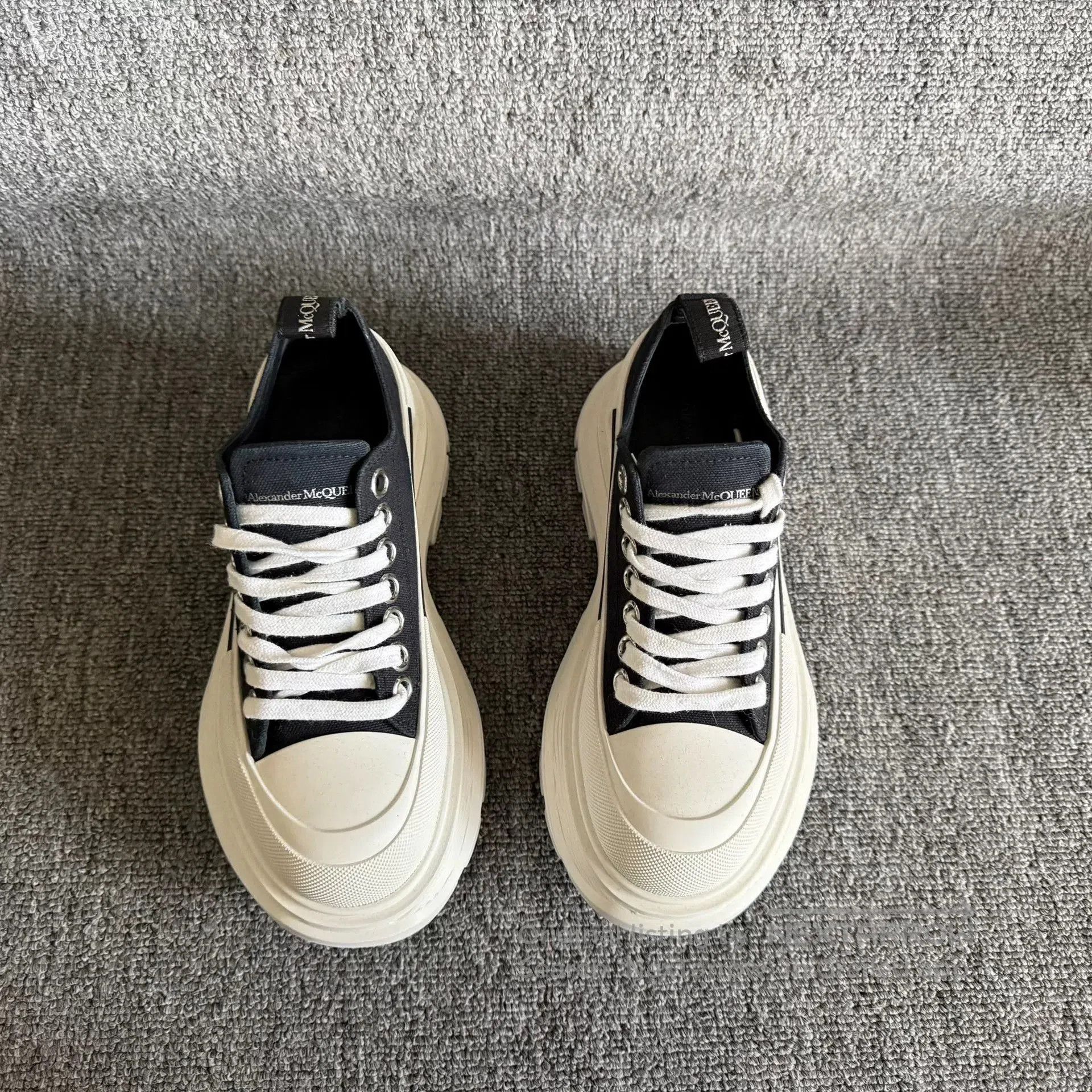 Alexander McQueen Alexander McQueen Platform Canvas Shoes 35. Size US 4 / IT 34 - 3 Thumbnail