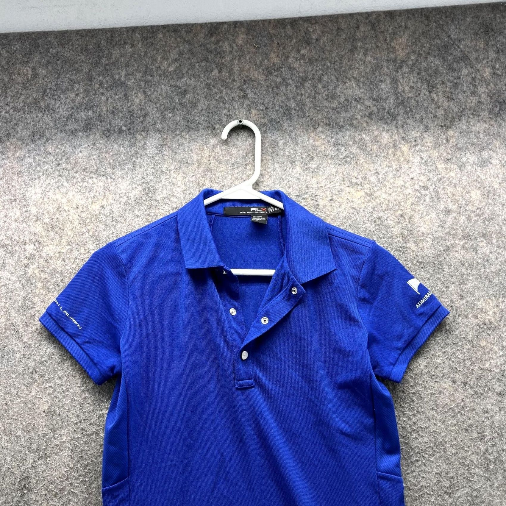 Ralph Lauren Ralph Lauren Polo Shirt Women XS Blue Solid Short Sleeve Collared Button Polo Fashion Size XS / US 0-2 / IT 36-38 - 2 Thumbnail