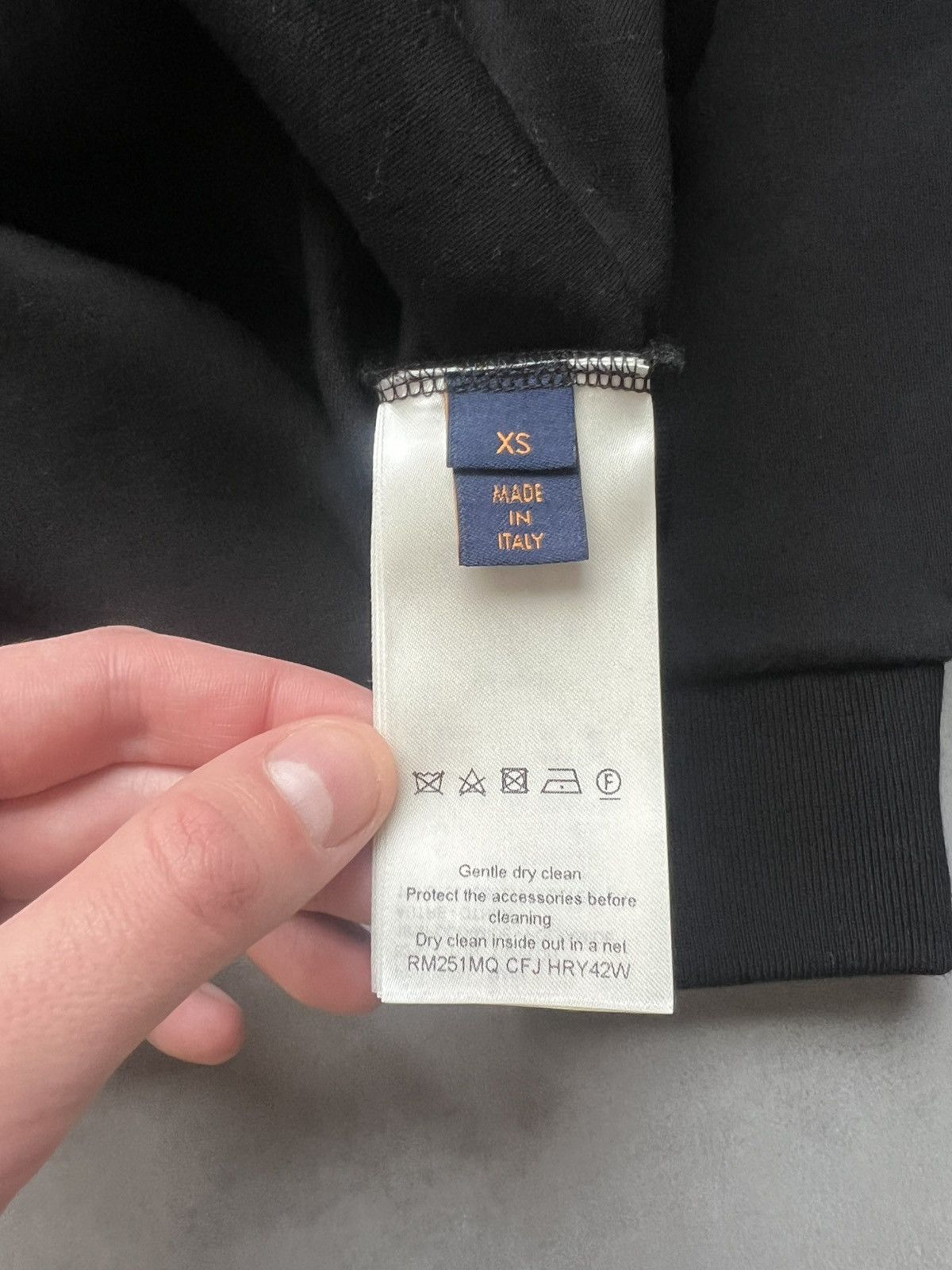 Louis Vuitton Louis Vuitton 24SS Embroidered Zipped Hoodie with Pearl Size US M / EU 48-50 / 2 - 9 Thumbnail