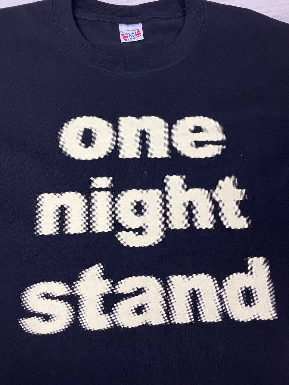 Vintage Vintage 90s One Night Stand T-Shirt Size US XL / EU 56 / 4 - 4 Thumbnail