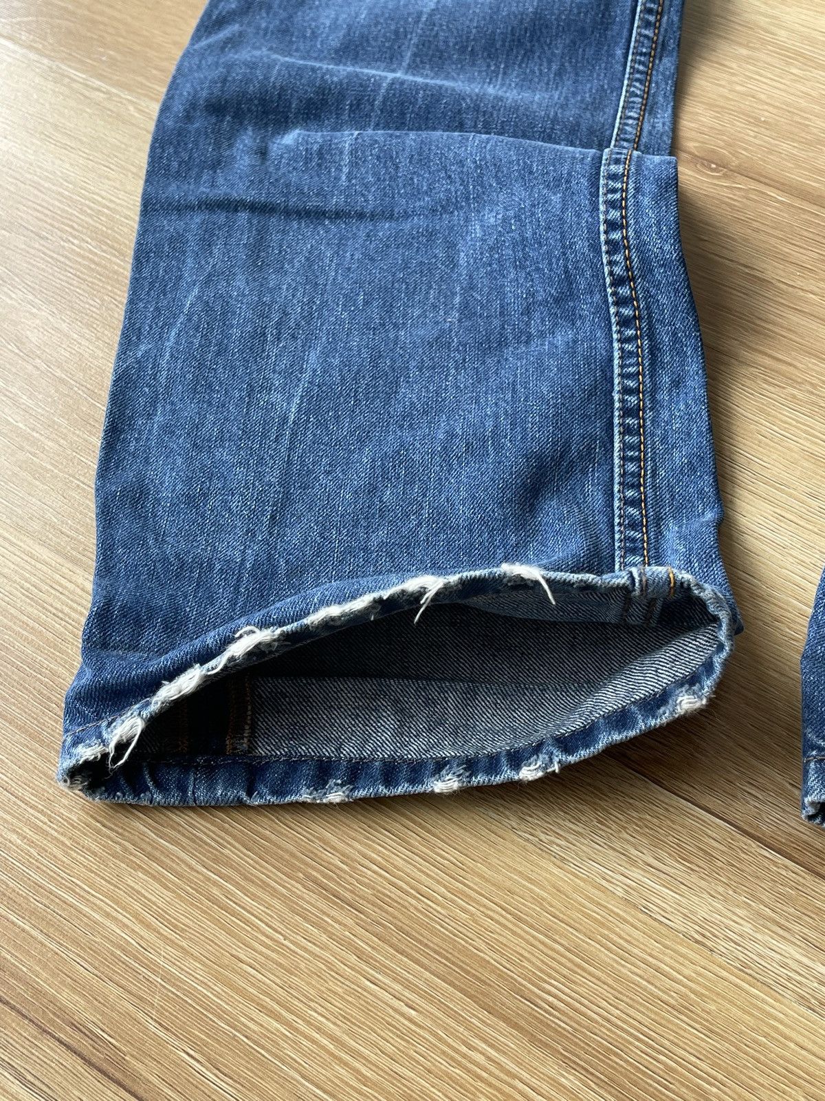 Diesel 90s Diesel Distressed Denim Jeans Y2K Grunge Straight Fit Size US 34 / EU 50 - 9 Thumbnail