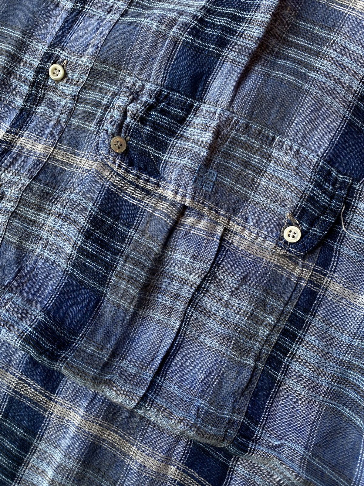 Givenchy 💸BINDING OFFER💸 VTG GIVENCHY PLAID SHIRTS BUTTON UPS Size US XL / EU 56 / 4 - 5 Thumbnail