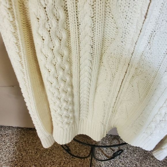 Eddie Bauer Eddie Bauer Heavy Knitted Cream/Winter White LS Zippered Sz Size M / US 6-8 / IT 42-44 - 5 Thumbnail