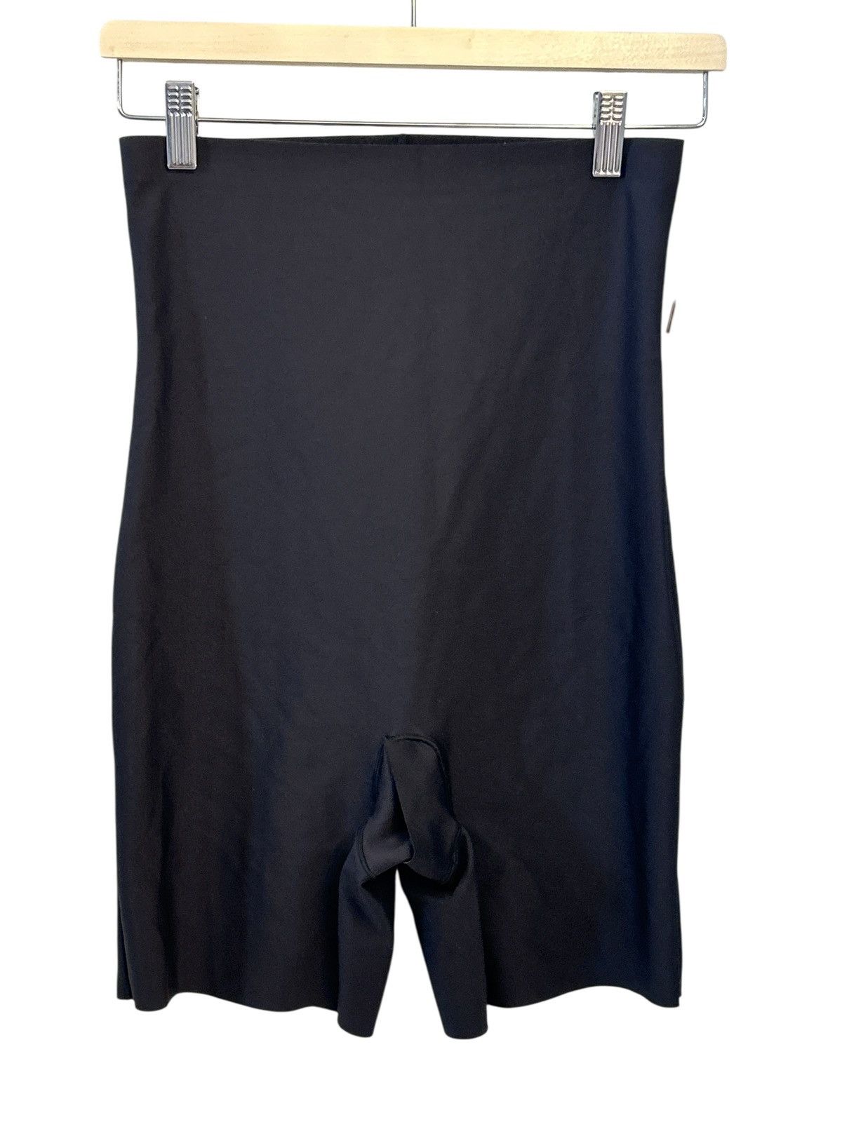 SKIMS Skims Body High Waist Short Large BO-SHO-3265 - Large- Onyx Size 34" / US 12 / IT 48 - 3 Thumbnail