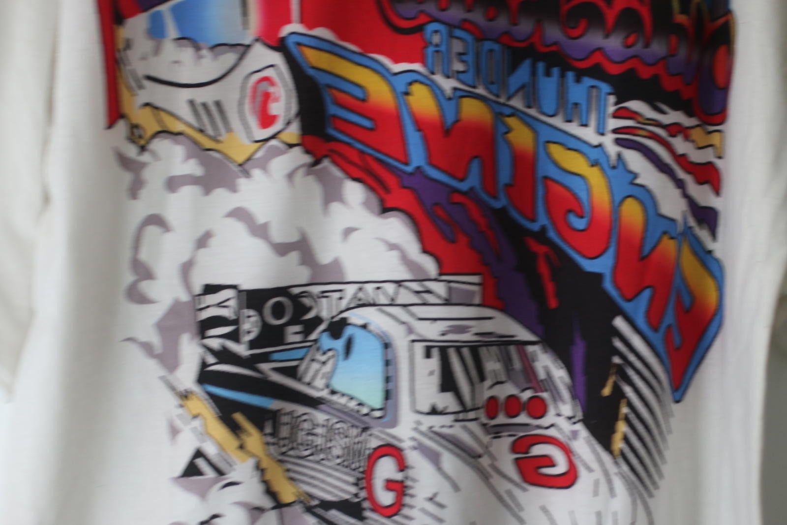 Shein Racing Graphic T-Shirt White Drift Car Print Size S SHEIN Size US S / EU 44-46 / 1 - 3 Thumbnail