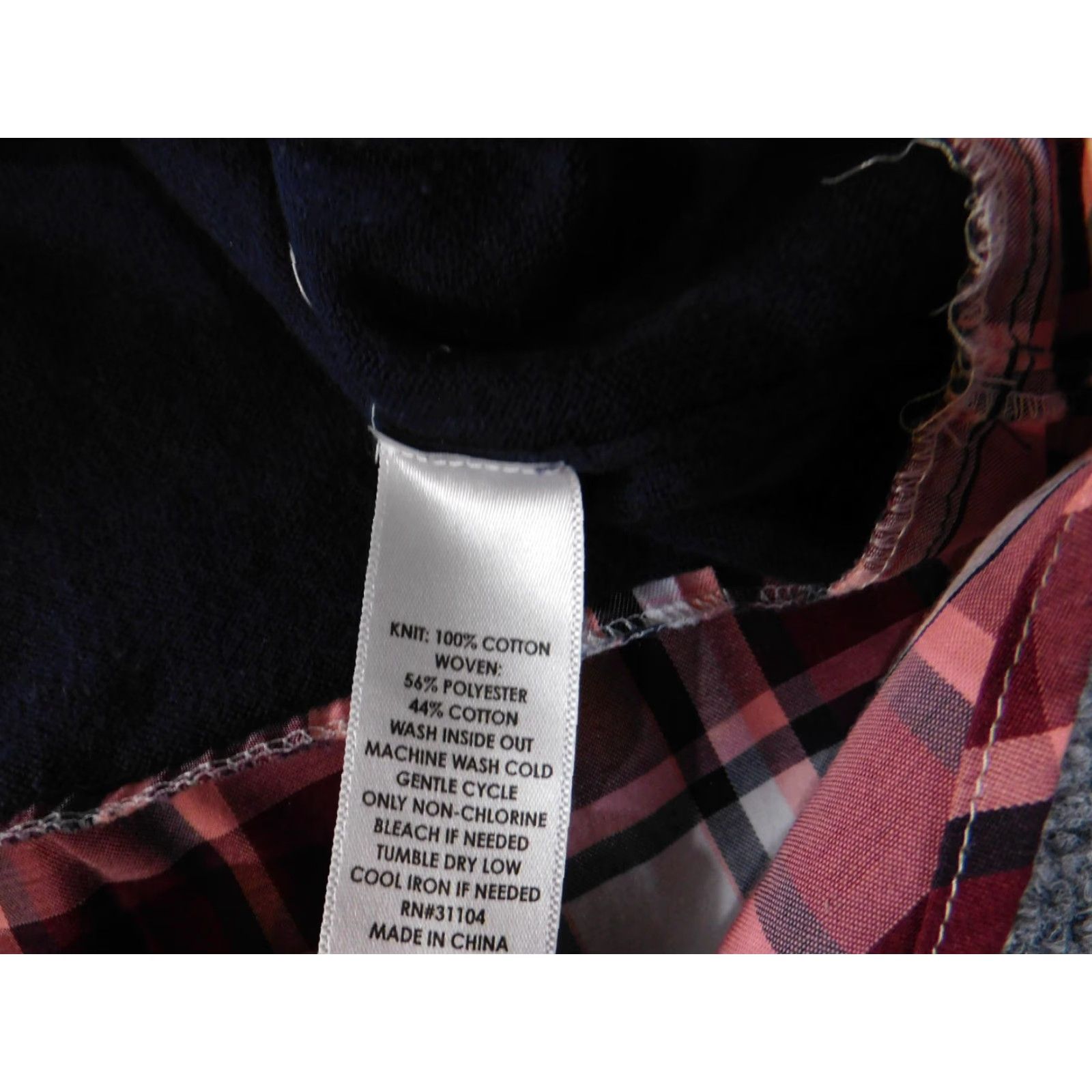 Vintage Crown & Ivy Sweater Womens Petite Medium Navy Plaid Cable-Knit Crew Neck Raglan Sleeve Casual Pullover Beaded Accents Winter Fall Spring Size M / US 6-8 / IT 42-44 - 6 Thumbnail