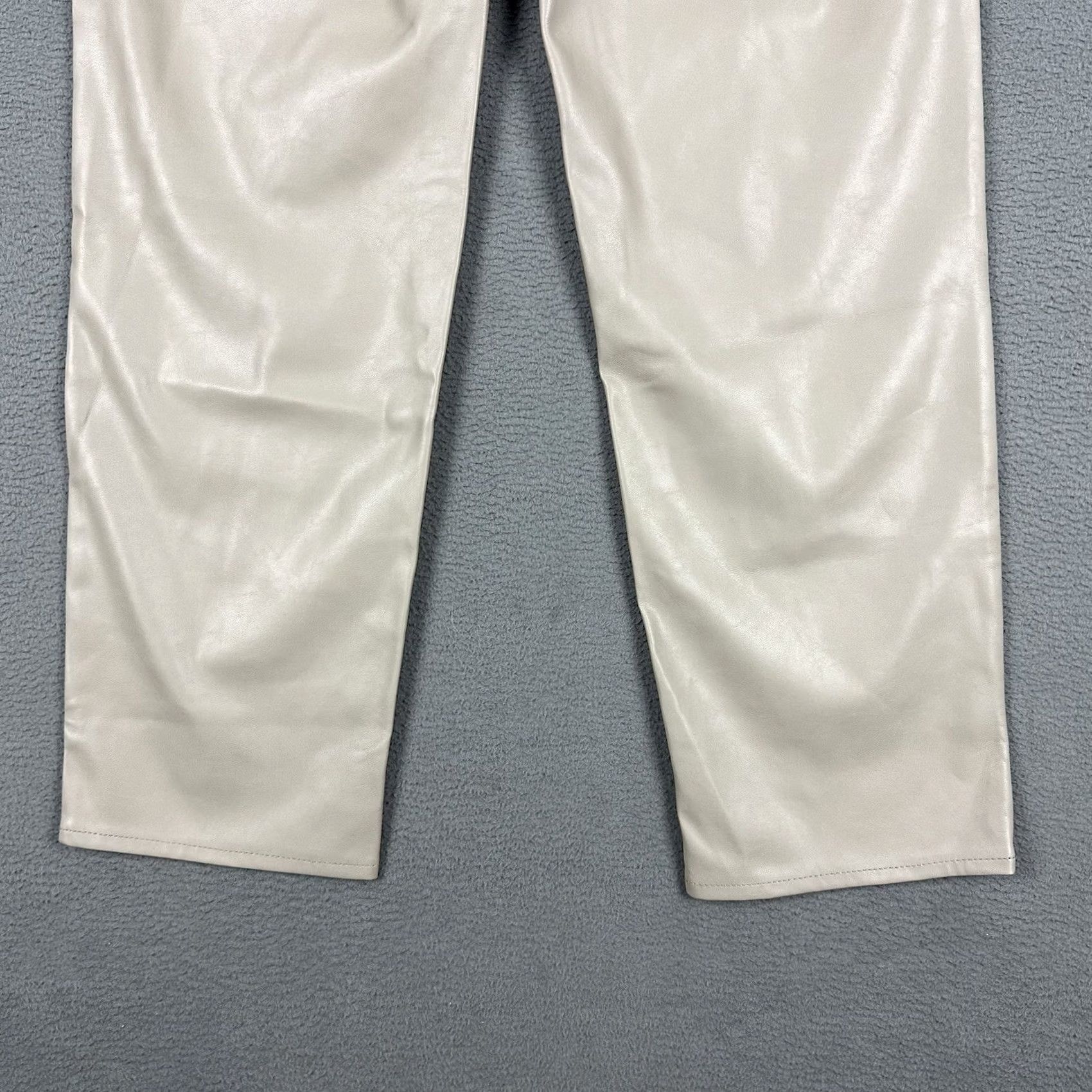 Madewell NWT Madewell The Perfect Vintage Straight Jeans Womens 26 Beige Faux Leather Pant Size 26" / US 2 / IT 38 - 6 Thumbnail