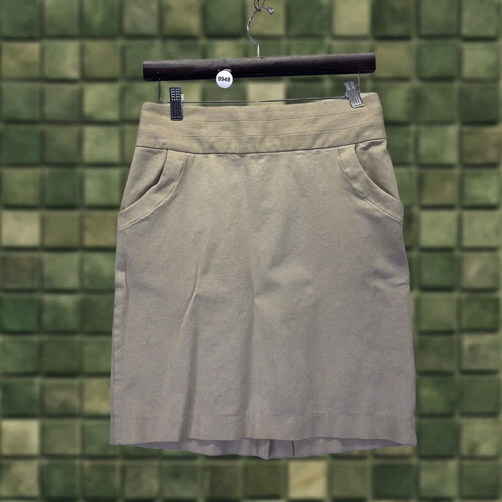 Banana Republic Banana Republic Skirt Khaki Stretch Pocket Front Straight Womens 2 Beige Knee Length Pencil Style -Mens Size 26" / US 2 / IT 38 - 1 Thumbnail