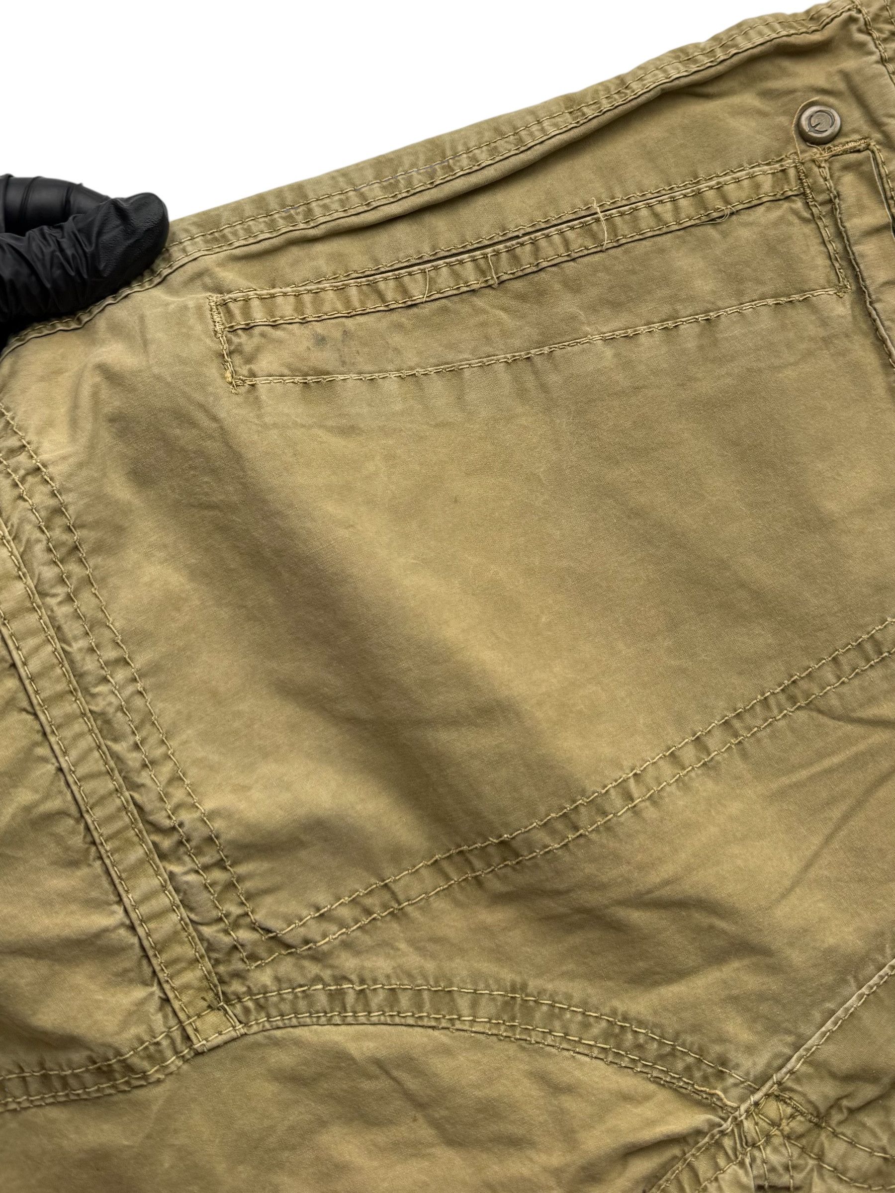 Japanese Brand Vintage Washed Cargo Pants W132(V9) Size US 31 - 8 Thumbnail