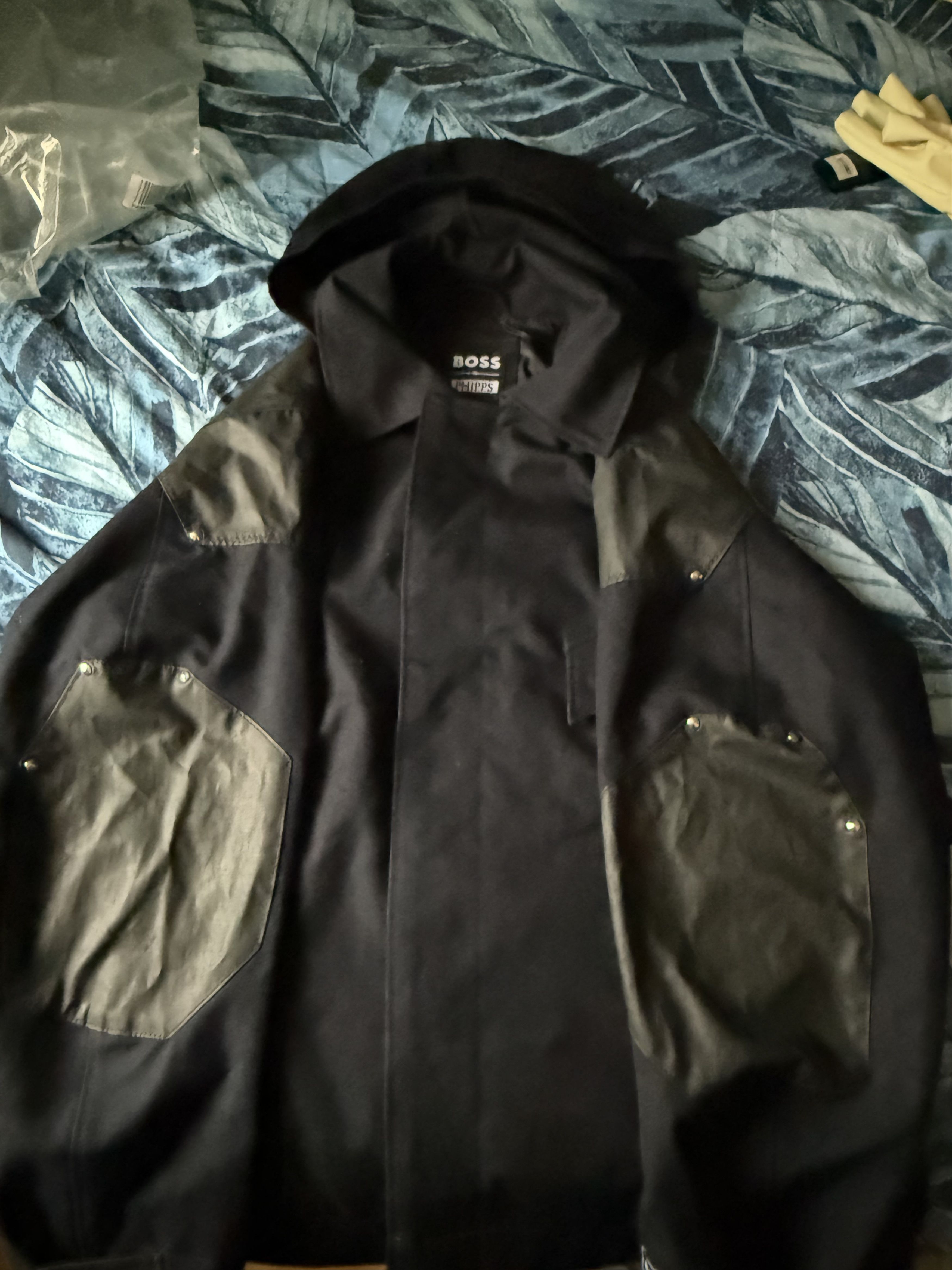 Hugo Boss × Phipps Water-repellent jacket Hugo Boss x Phipps - limited edition Size US M / EU 48-50 / 2 - 4 Thumbnail
