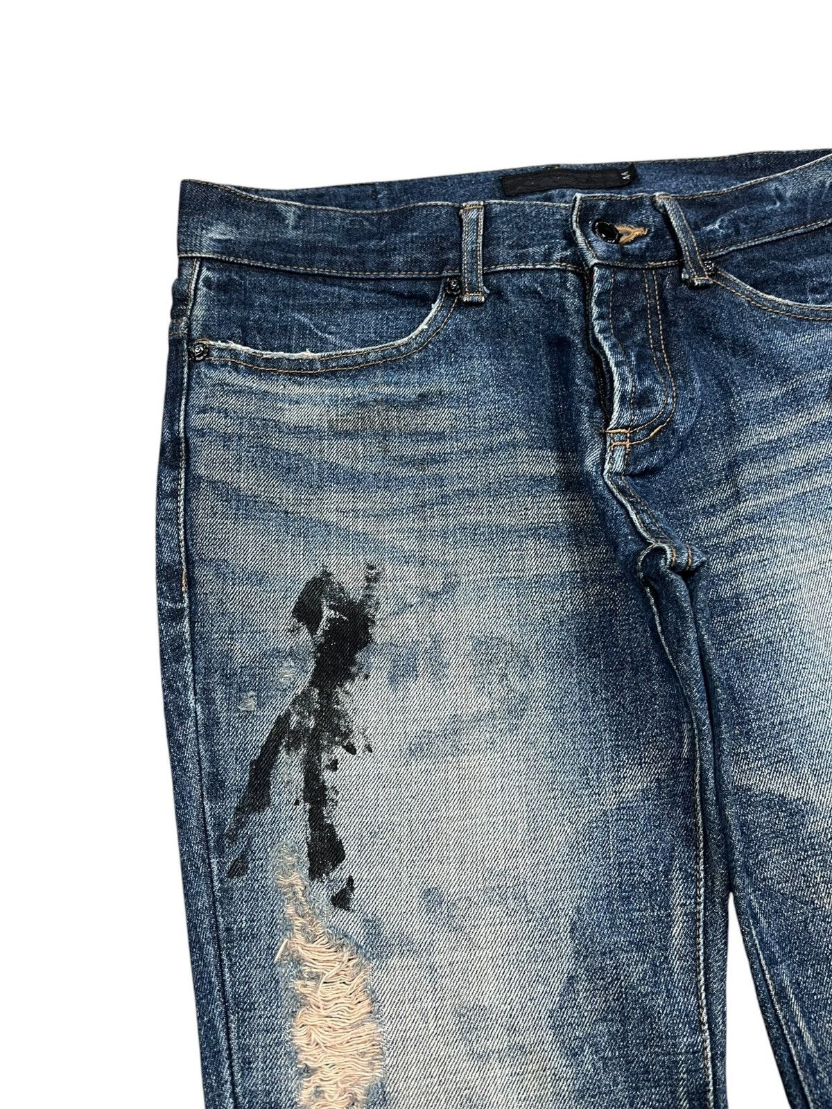 GOSTAR DE FUGA Flare 🔥 Fuga Distressed Lowrise Denim Pants Size US 31 - 10 Thumbnail