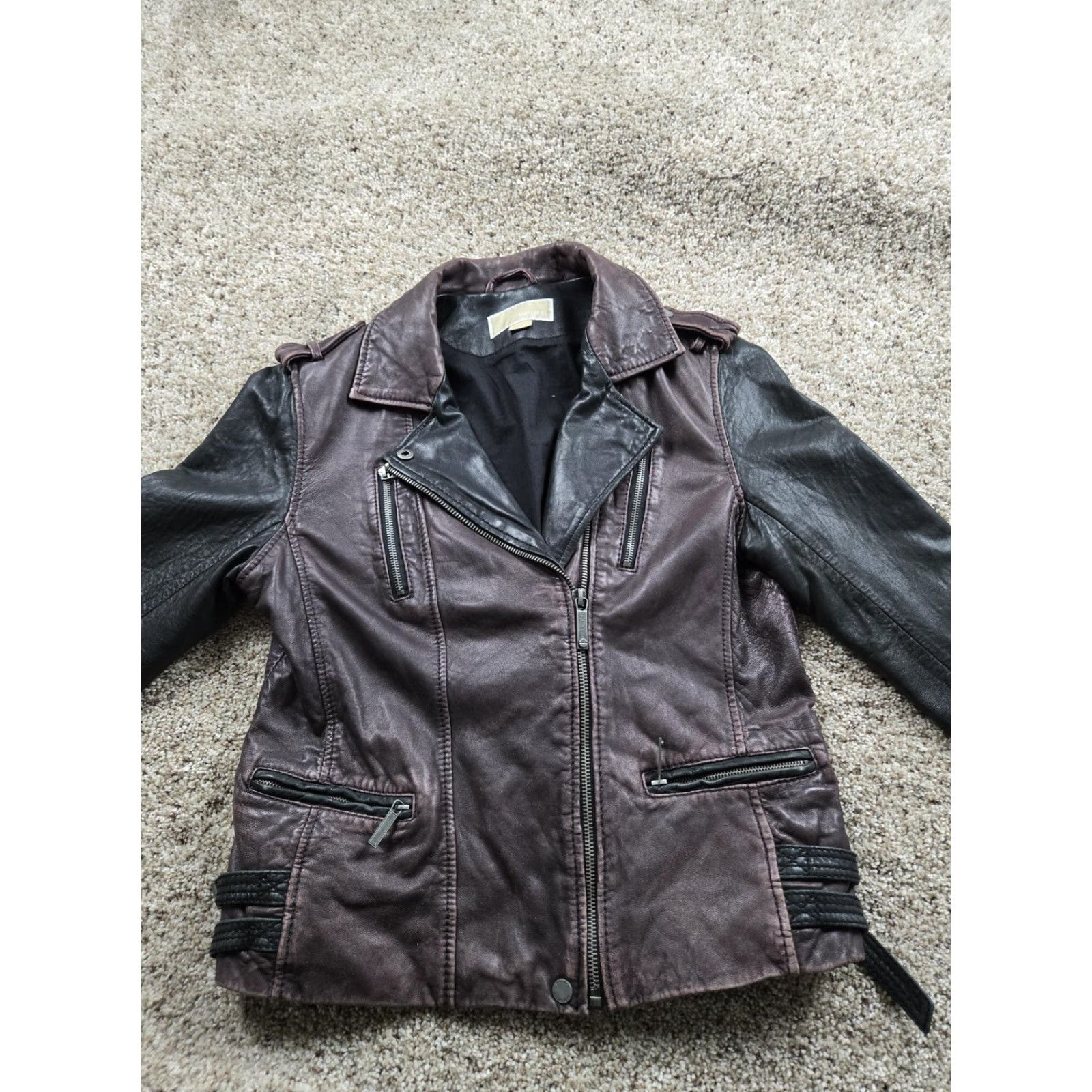 Michael Kors Michael Kors Leather Moto Jacket Womens S Burgundy Black Biker Zip Short Collared Lined Pockets Zipper Size S / US 4 / IT 40 - 5 Thumbnail