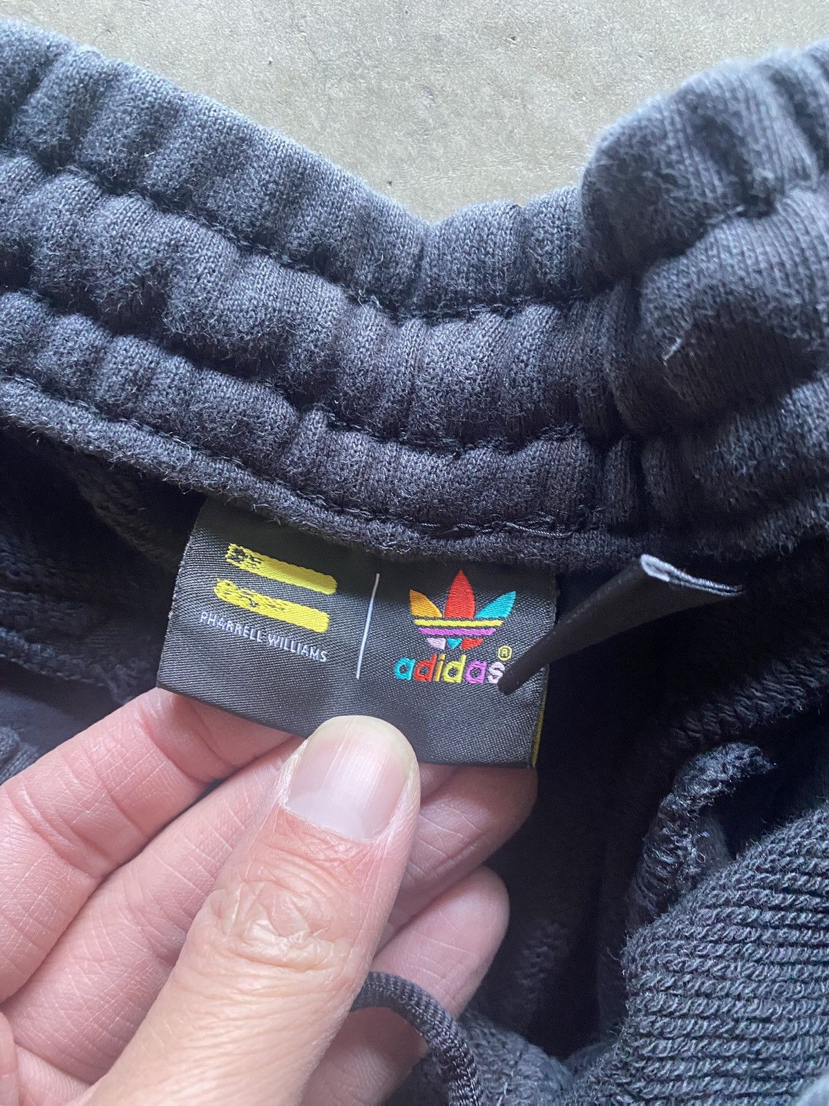 Humanrace Adidas Pharrell Humanrace Black Sweatpants Size US 34 / EU 50 - 3 Thumbnail
