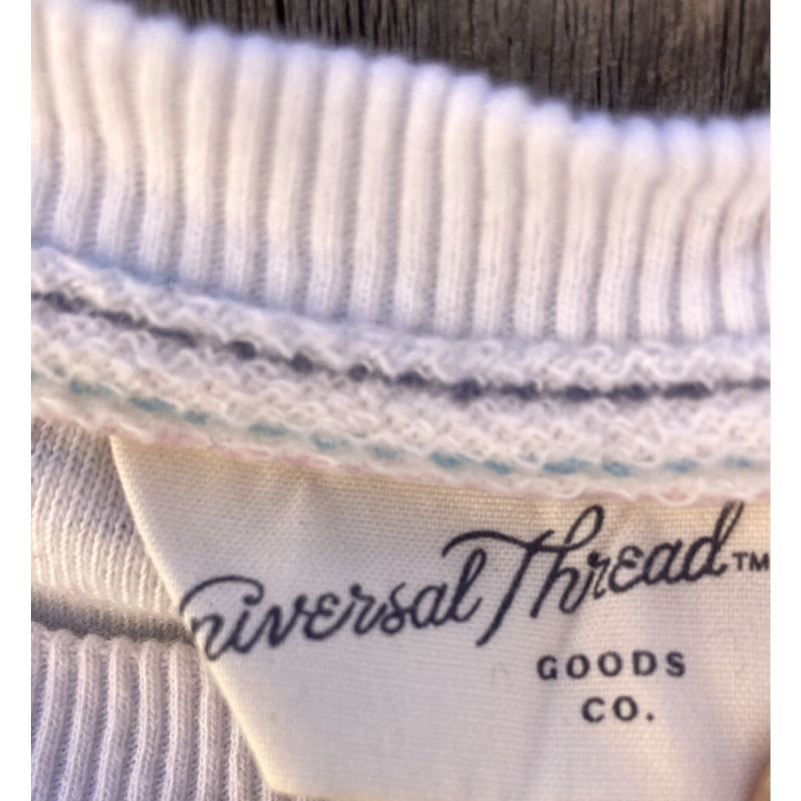 Vintage Women's Universal Thread White Striped Crew Neck Sweatshirt S Cotton RN177730 Size S / US 4 / IT 40 - 5 Thumbnail