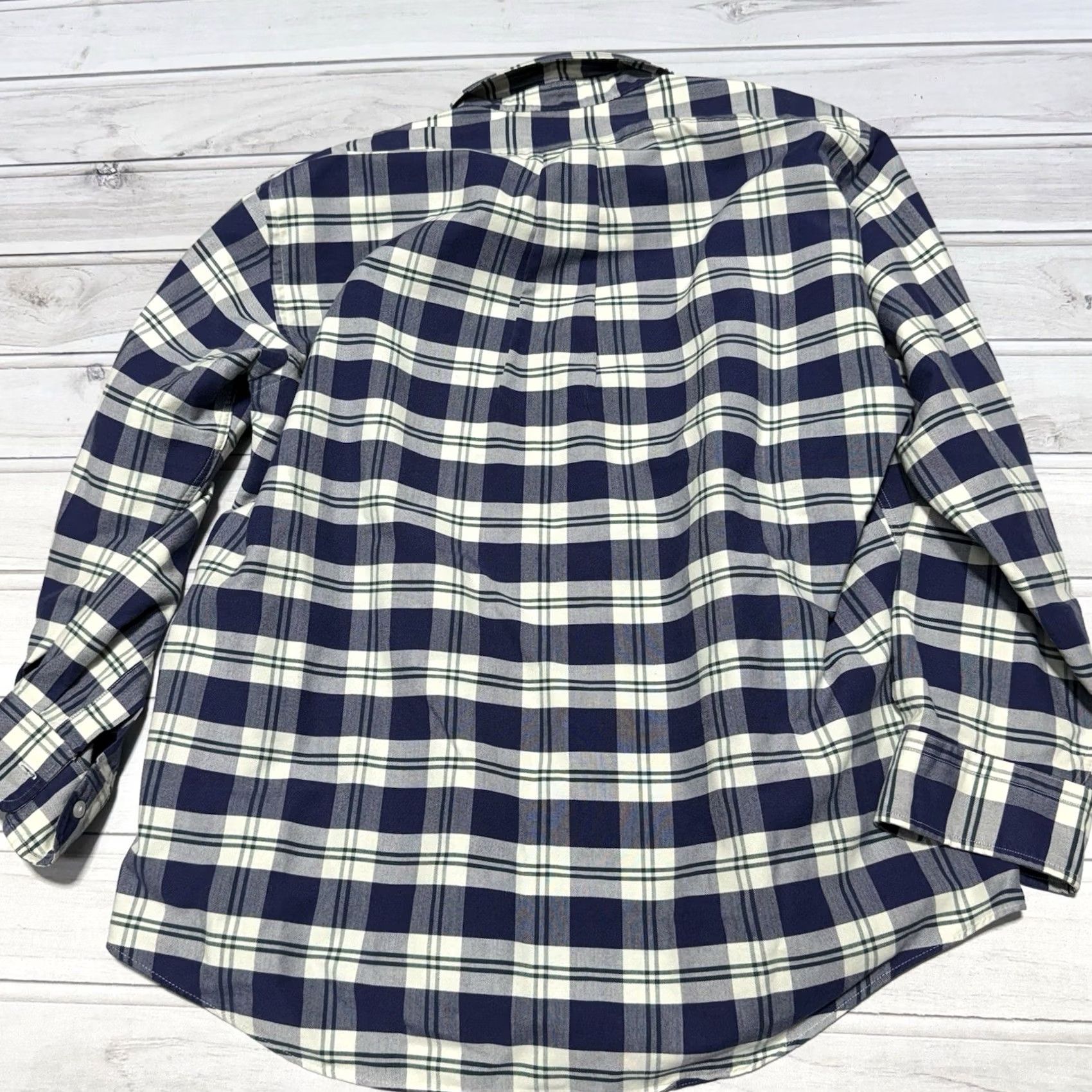 Vintage VINTAGE L.L. Bean Shirt Mens 15.5 33 Blue White Plaid Button-Down Pocket USA Wrangler? Size US L / EU 52-54 / 3 - 4 Thumbnail
