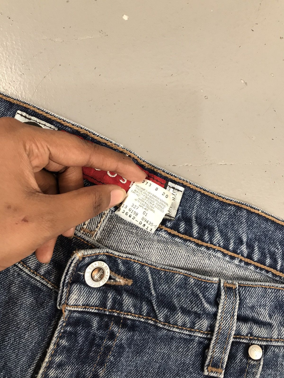 Levi's × Vintage Vintage Levi’s Strauss & co. silver tab denim jort Size US 38 / EU 54 - 6 Thumbnail