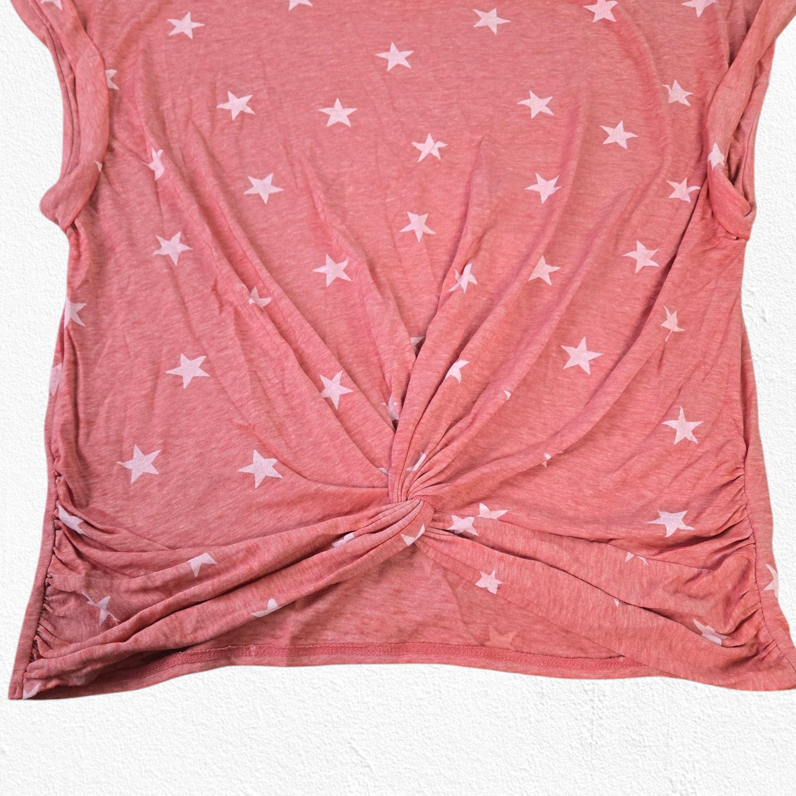 Lucky Brand Lucky Brand Red Star Print Twist Front T Shirt Size Large Size L / US 10 / IT 46 - 3 Thumbnail