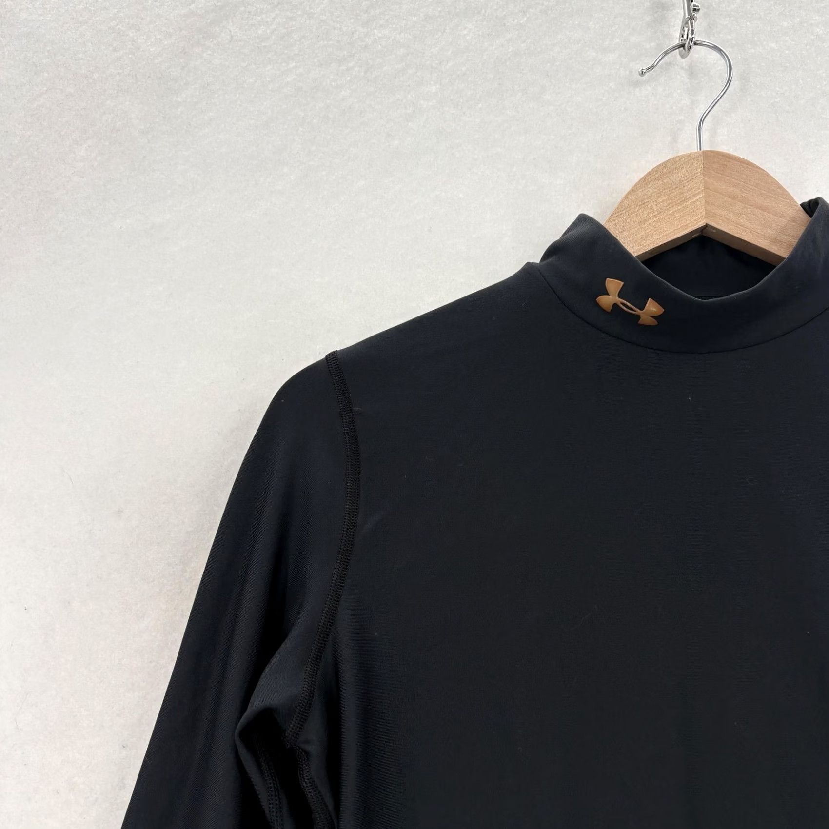 Under Armour Under Armour ColdGear Shirt Mens Large Black Long Sleeve Mock Neck Compression Athletic Activewear Size US L / EU 52-54 / 3 - 2 Thumbnail