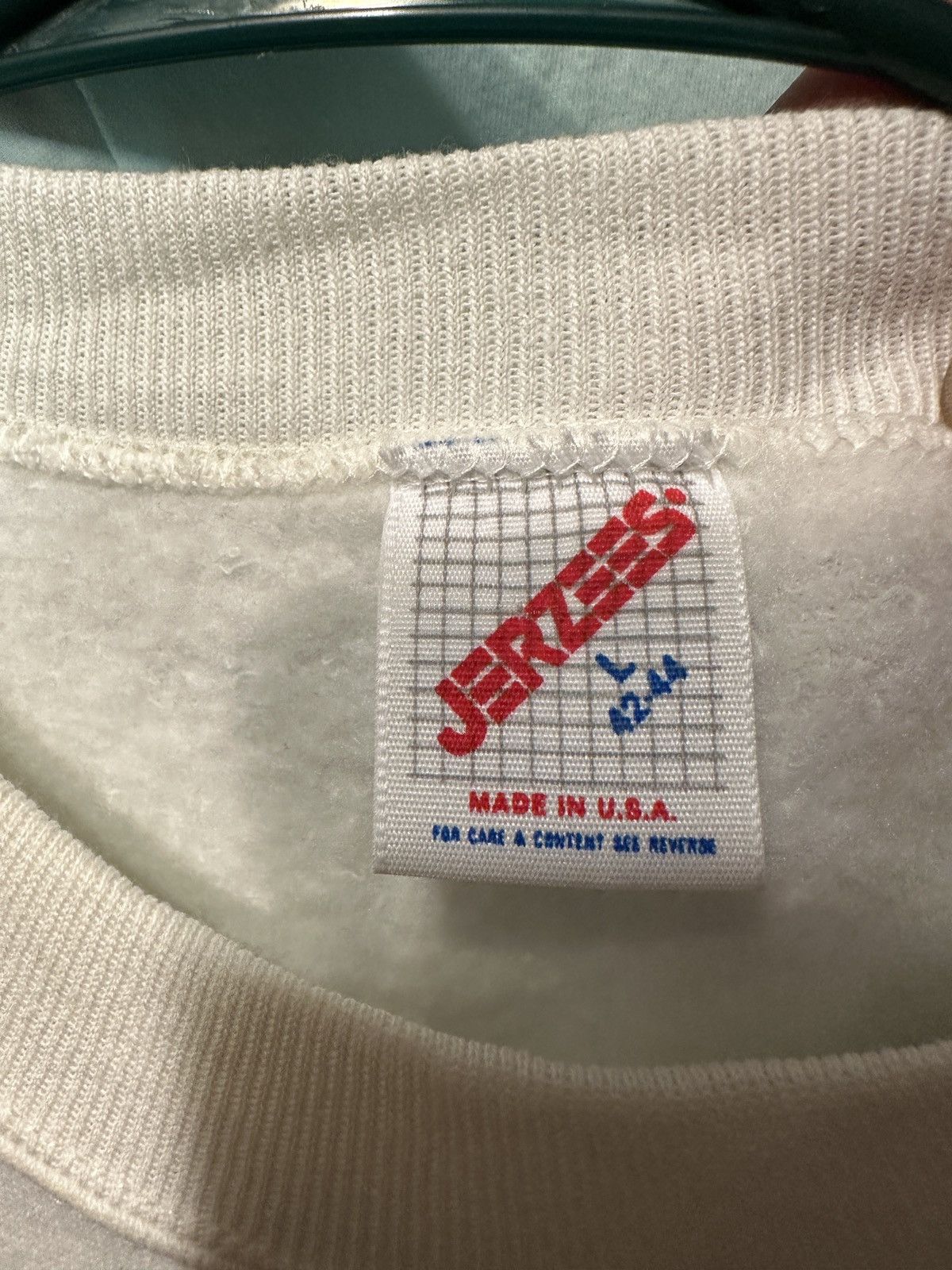 Jerzees UCLA Bruins Sweatshirt Men's L Pullover Sweater White Size US L / EU 52-54 / 3 - 4 Thumbnail