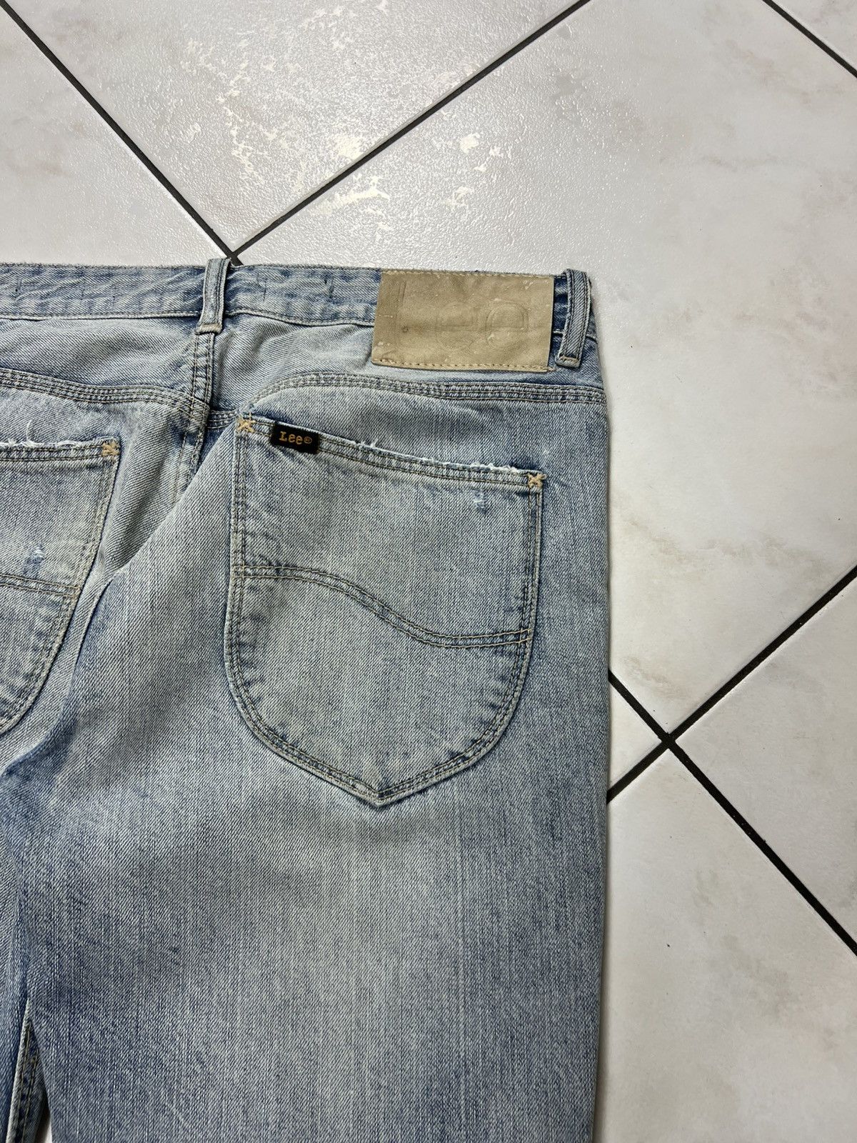 Lee Vintage Lee Slim-L2 dirty mud washed distressed denim jeans Size US 31 - 16 Thumbnail