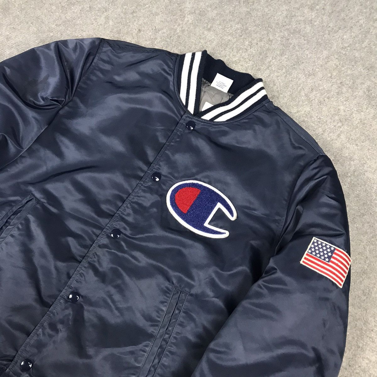 Champion CHAMPION SNAP BUTTON VARSITY STYLE JACKET Size US M / EU 48-50 / 2 - 4 Thumbnail