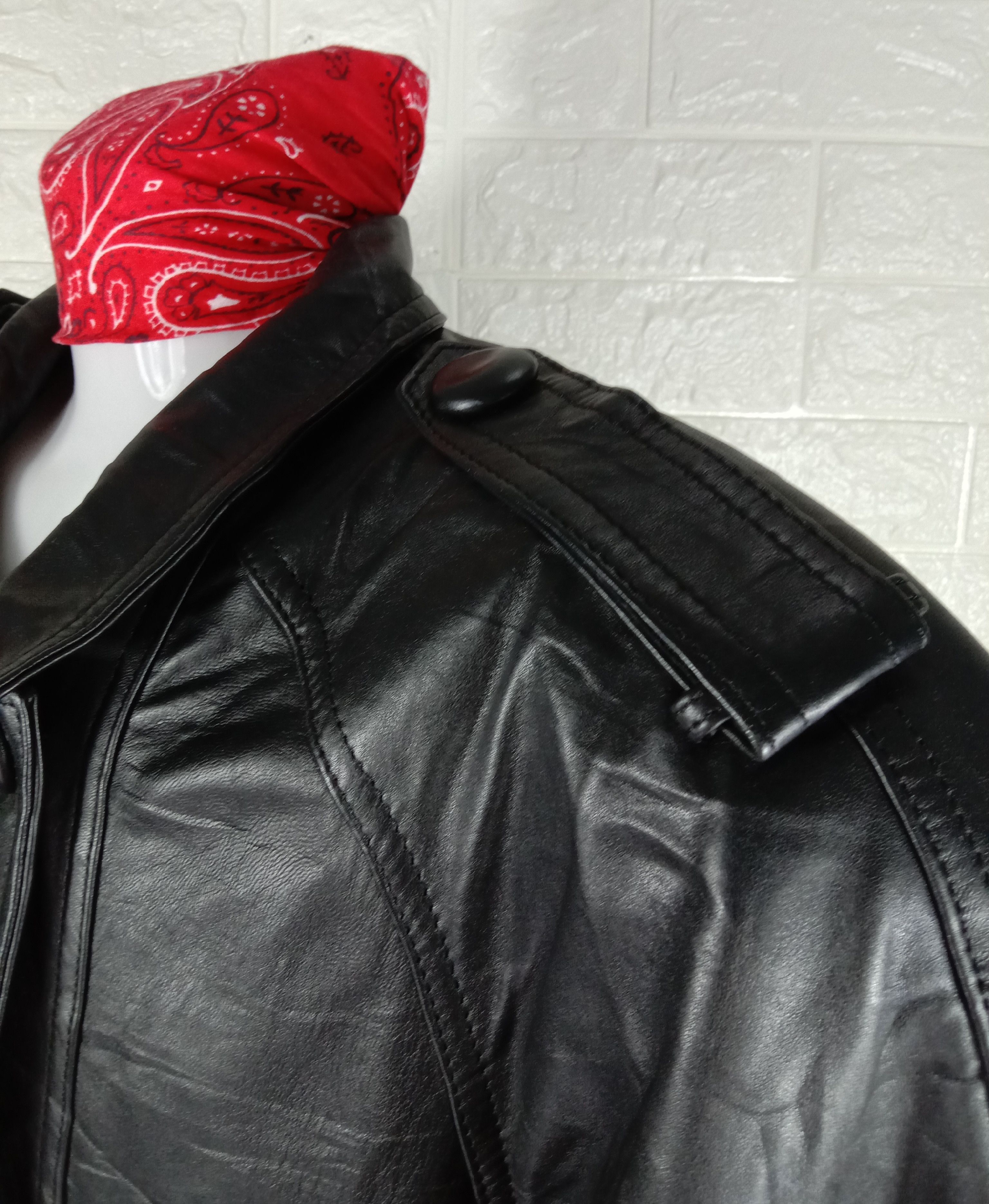 Japanese Brand Vintage Black Leather Jacket Size US L / EU 52-54 / 3 - 7 Thumbnail