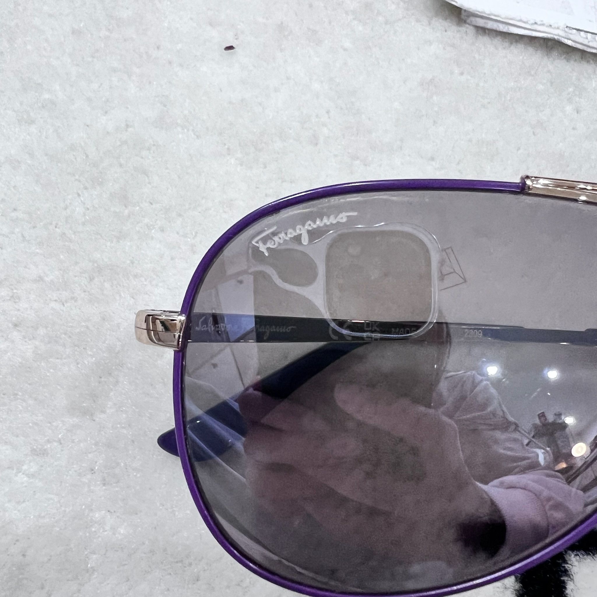Salvatore Ferragamo Salvatore Ferragamo Purple Light Gold Aviator Sunglasses Size ONE SIZE - 8 Thumbnail