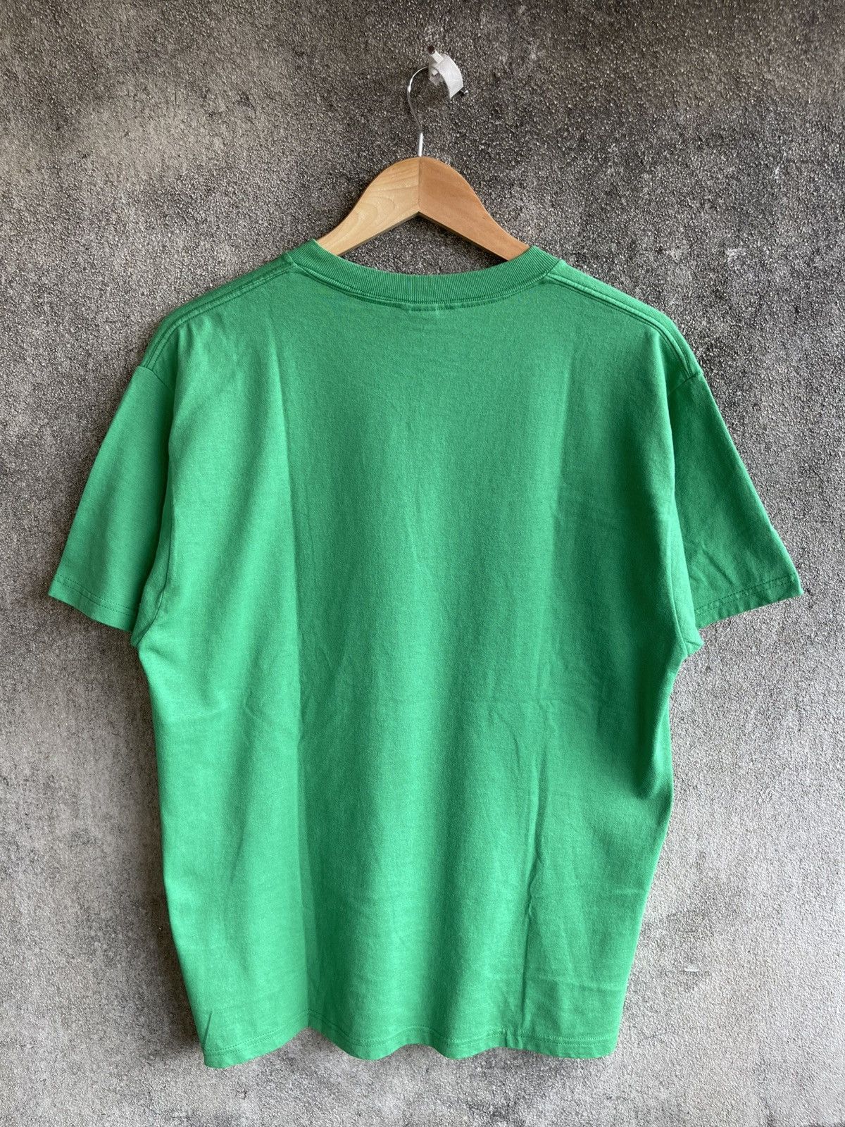 Band Tees Vintage’00s🔥Radio Head🔥Kid A and Amnesiac Album Art Tee Size US L / EU 52-54 / 3 - 8 Thumbnail