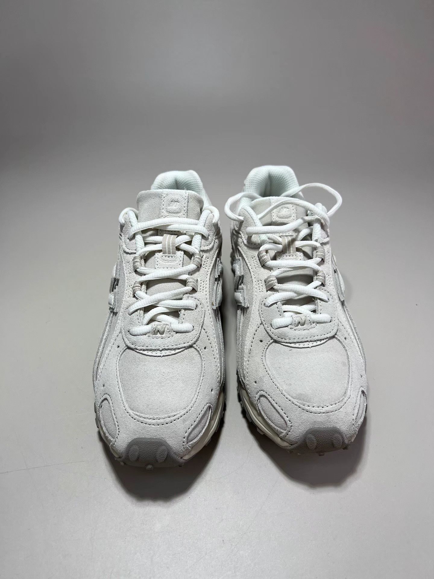 New Balance NEW BALANCE White Slim Sole German Army Trainer Size US 7 / EU 40 - 2 Thumbnail