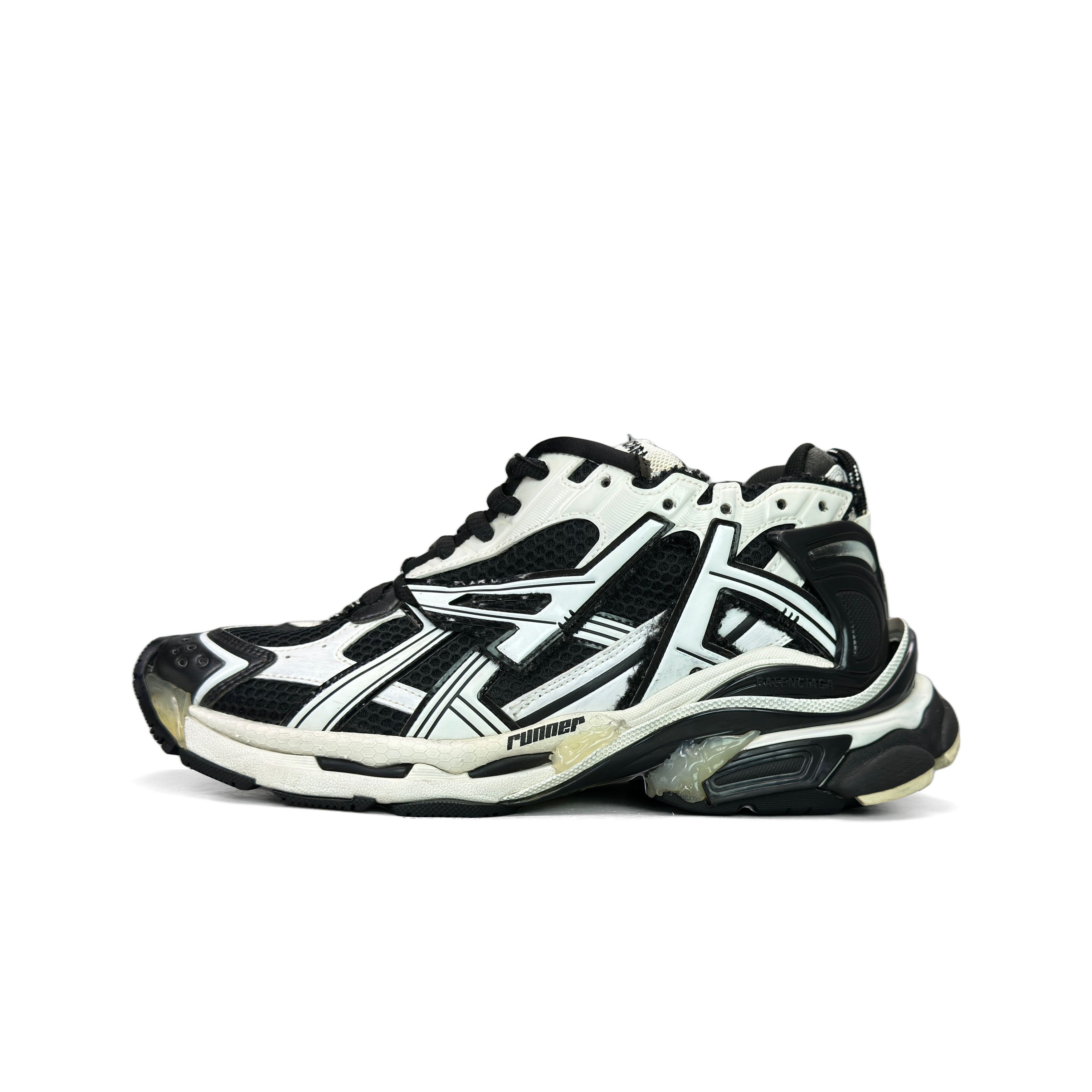 Balenciaga Balenciaga Runner Sneakers US 8 Size US 8 / EU 41 - 1 Thumbnail