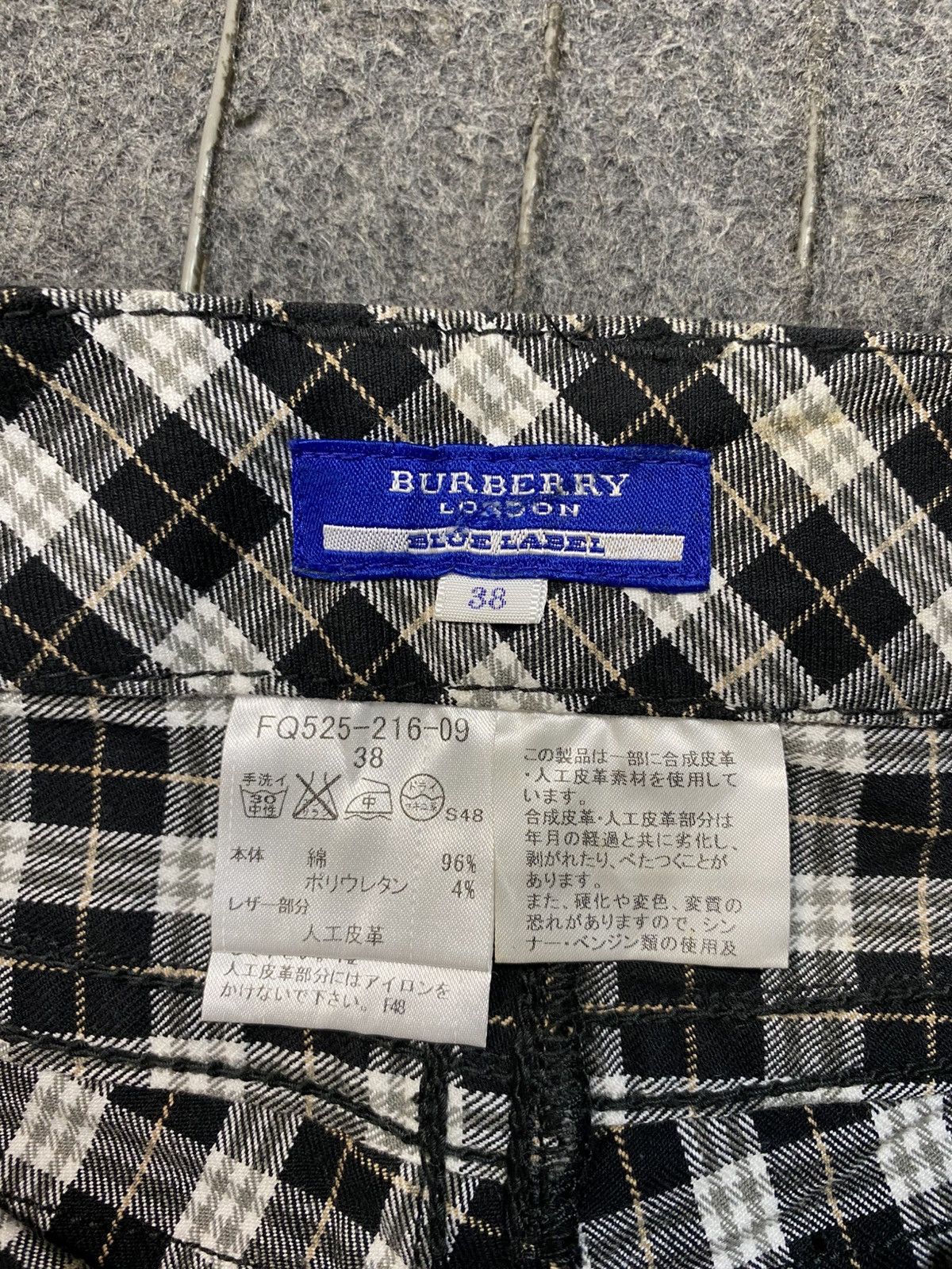 Burberry Hype Burberry Blue Label Black White Plaid Size 28" / US 6 / IT 42 - 8 Thumbnail