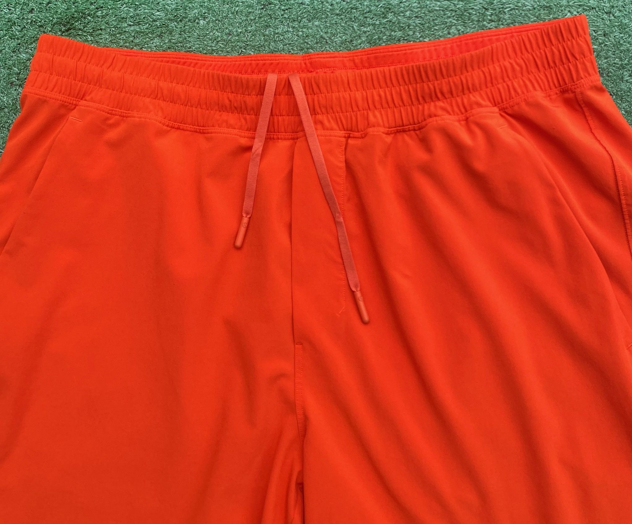 Lululemon Lululemon Pace Breaker Unlined Athletic Shorts Orange XL Size US 40 / EU 56 - 2 Thumbnail