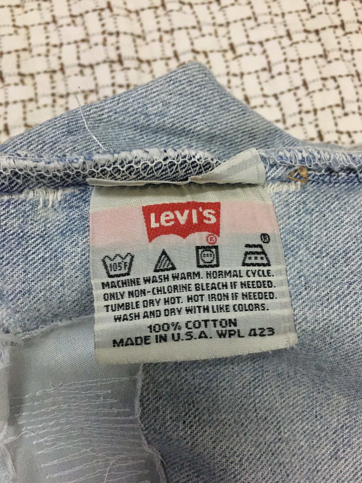 Levi's Vintage Levis Lot 501 Fly Button Distressed Jeans (Y01) Size US 32 / EU 48 - 11 Thumbnail