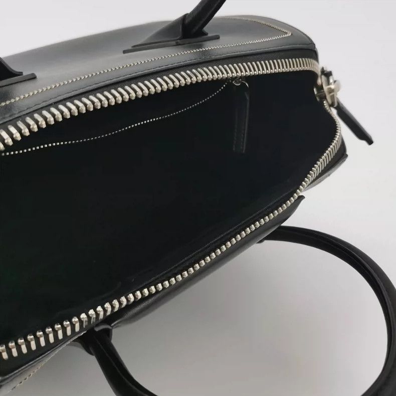 Givenchy Givenchy Antigona Medium Size Cowhide Triangular Logo Deco Size ONE SIZE - 4 Thumbnail