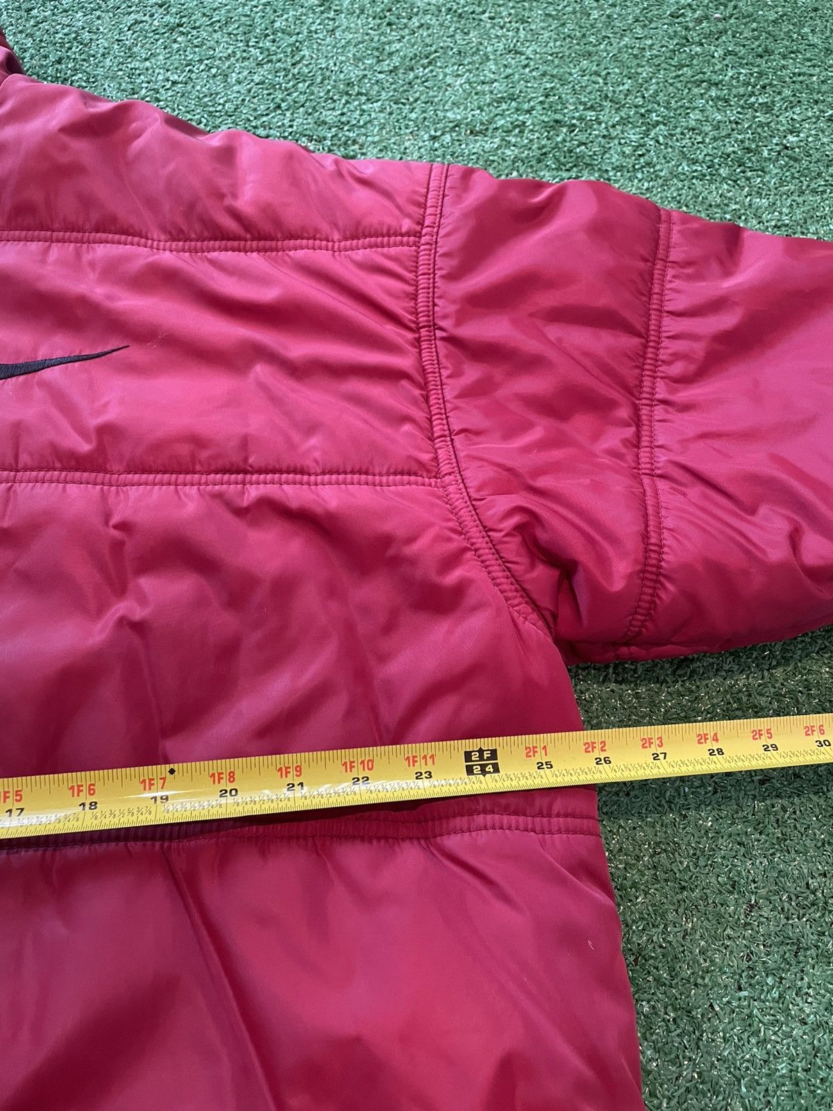 Nike Vintage 90s Black And Red Reversible Nike Puffer Jacket Size US L / EU 52-54 / 3 - 7 Thumbnail