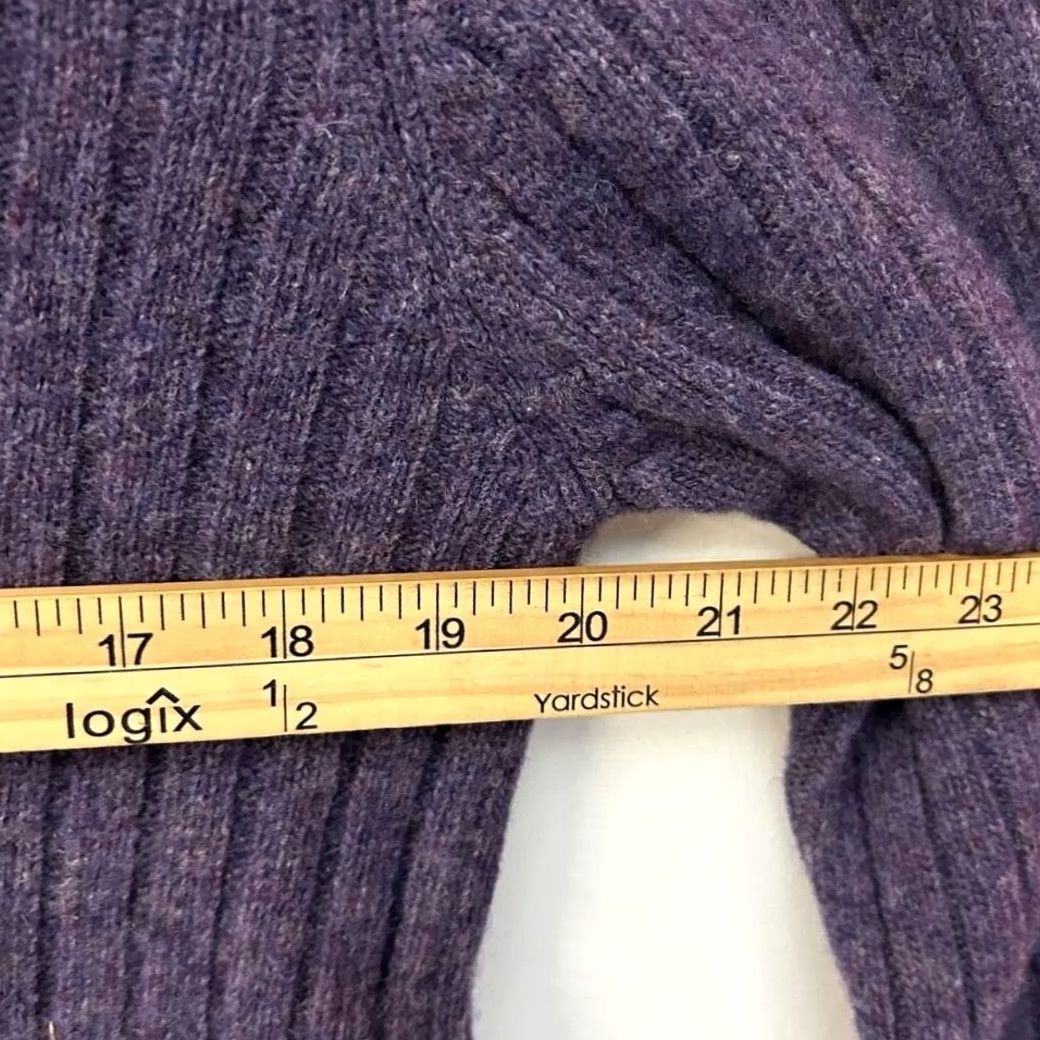 Vintage North Crest Purple Lambswool V-Neck Pullover Sweater Top Women's Large Size L / US 10 / IT 46 - 6 Thumbnail