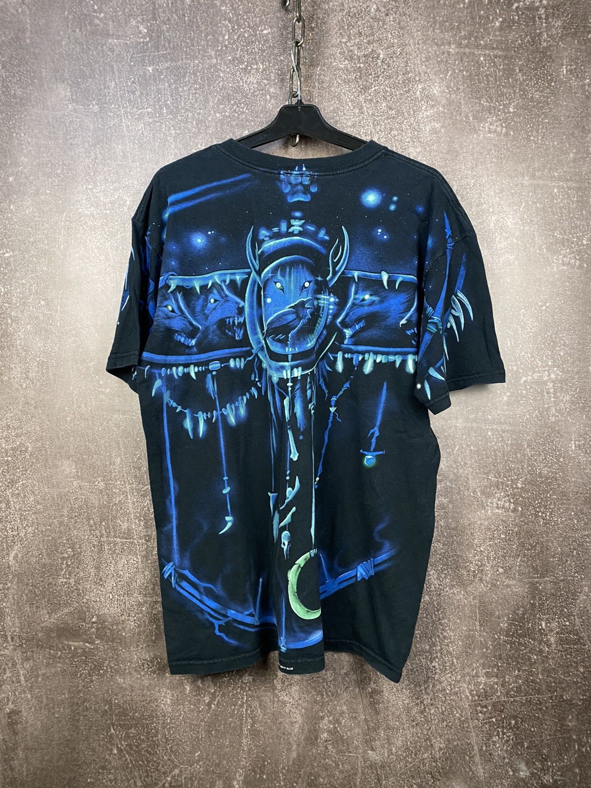 Liquid Blue Vintage 2001 Liquid Blue Great Wolf T-Shirt Size US L / EU 52-54 / 3 - 2 Thumbnail