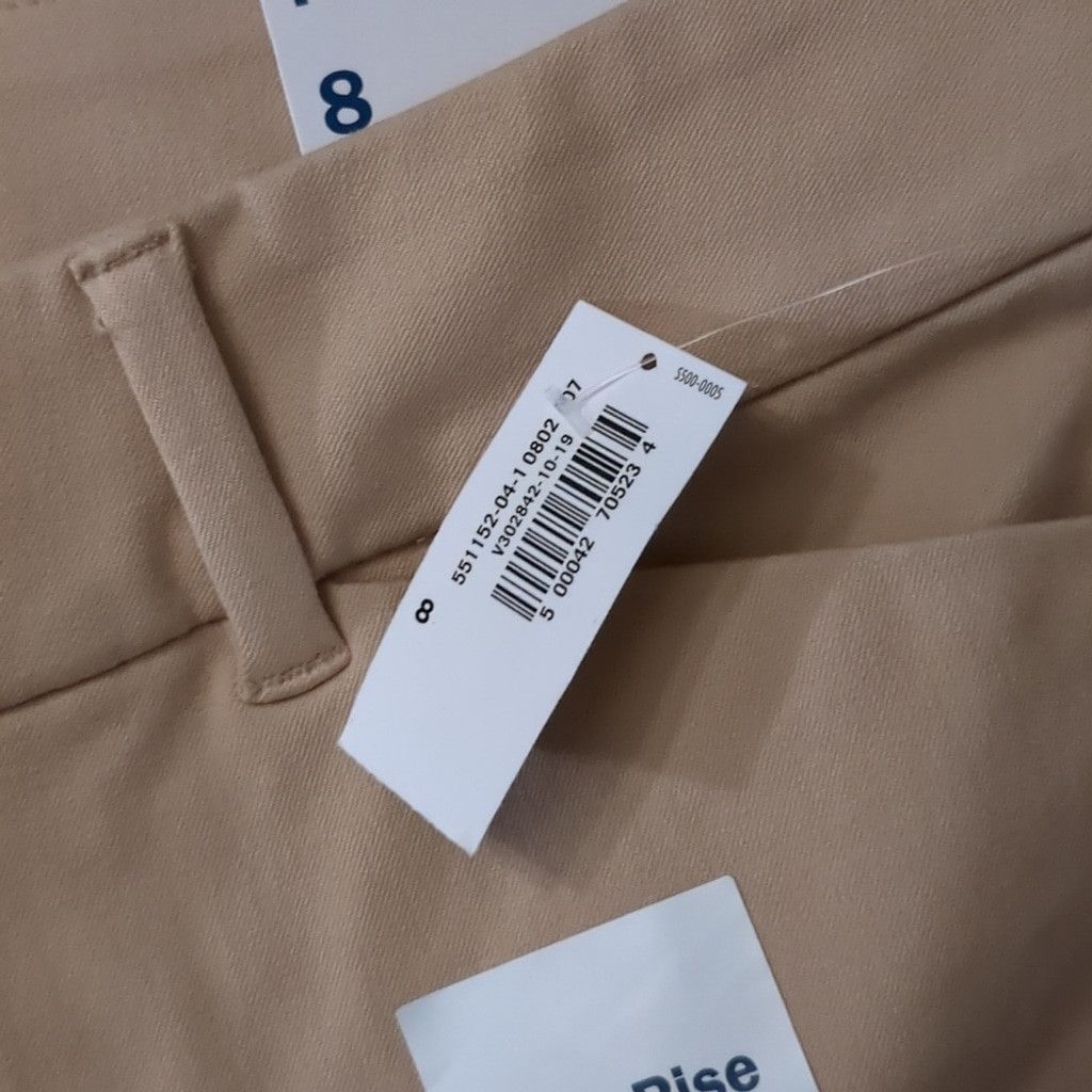 Old Navy Old navy pixie high rise khaki pants size 8 Size 30" / US 8 / IT 44 - 4 Thumbnail