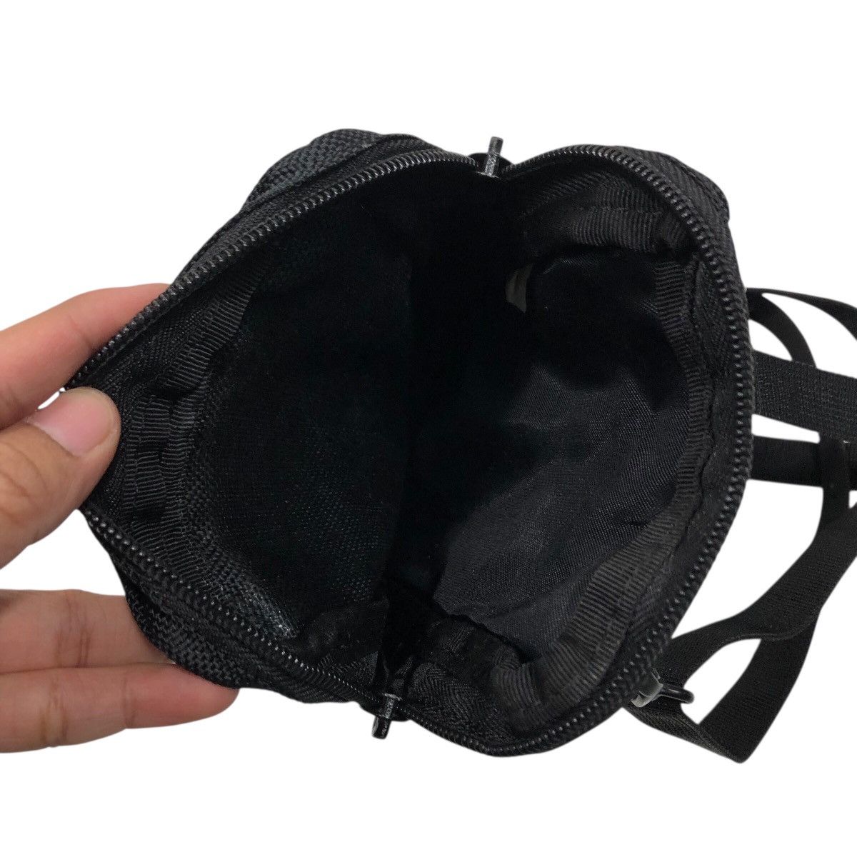 Other 📌Vintage Sling Bag Small Size Columbia Hiking Style Size ONE SIZE - 15 Thumbnail