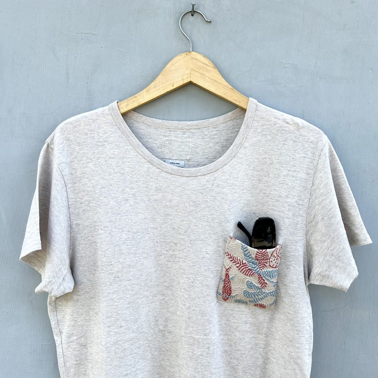 Visvim Vintage 2001 Visvim T-Shirt Navajo Blanket Pocket Size US L / EU 52-54 / 3 - 4 Thumbnail