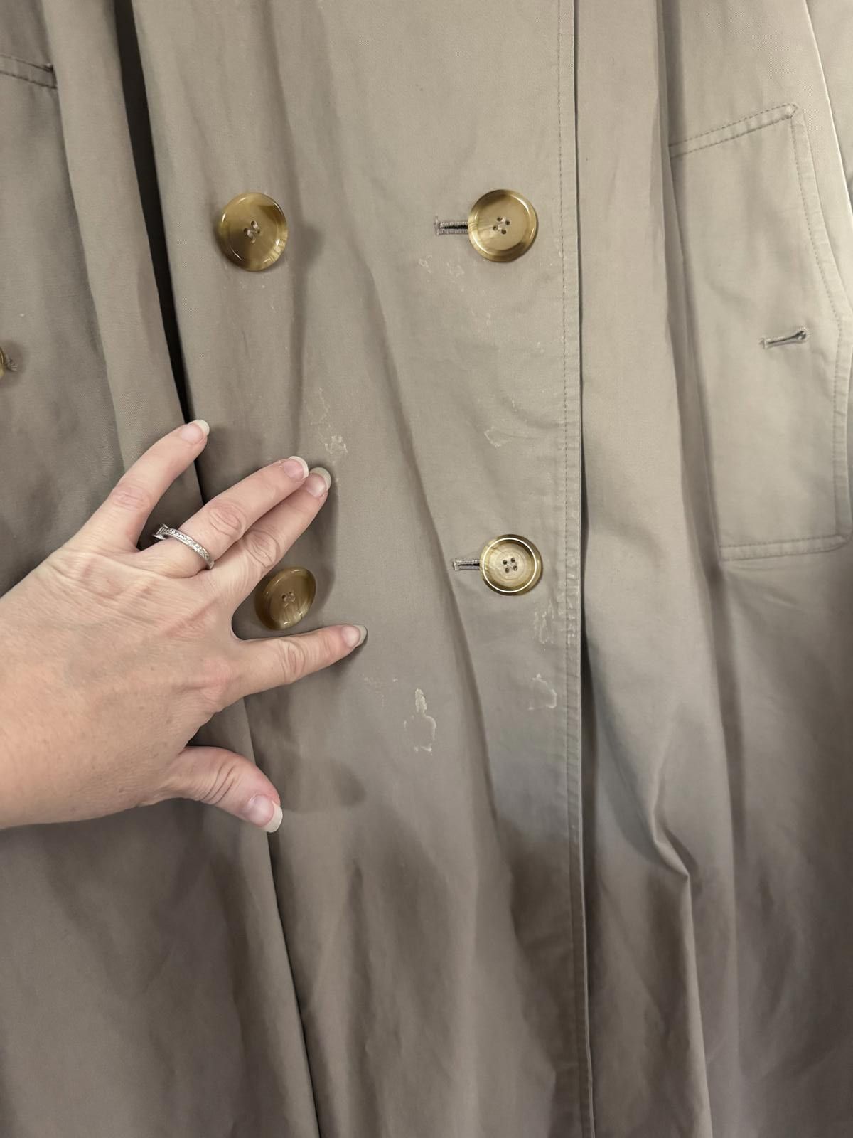 Burberry Vintage Thomas Burberry Men’s 50Short Beige Trench Coat Size US M / EU 48-50 / 2 - 2 Thumbnail