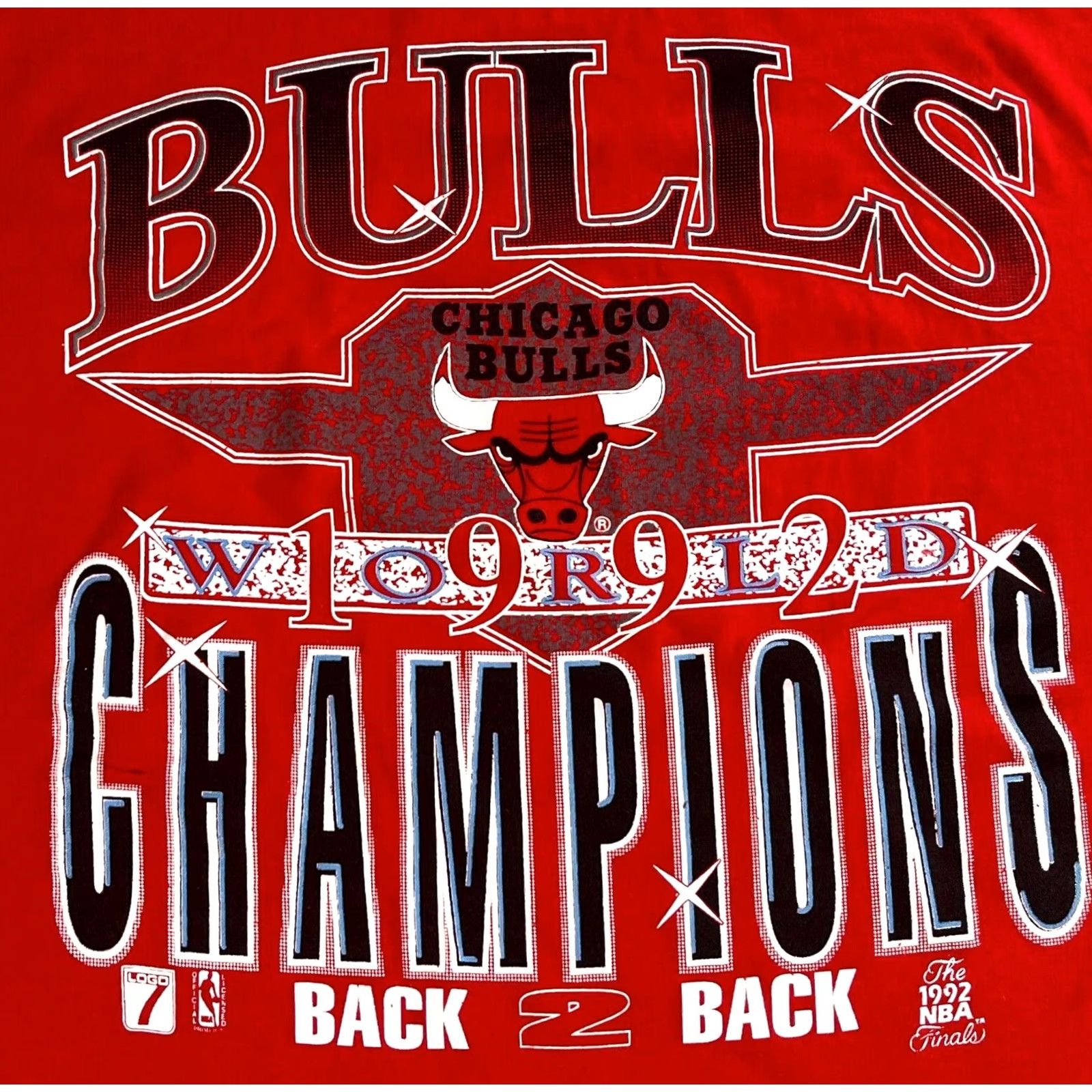 NBA VINTAGE Chicago Bulls 1992 Back 2 Back NBA Champions T-Shirt XL Red Men Sstedman Regular 90s Basketball Gift Size US XL / EU 56 / 4 - 3 Thumbnail