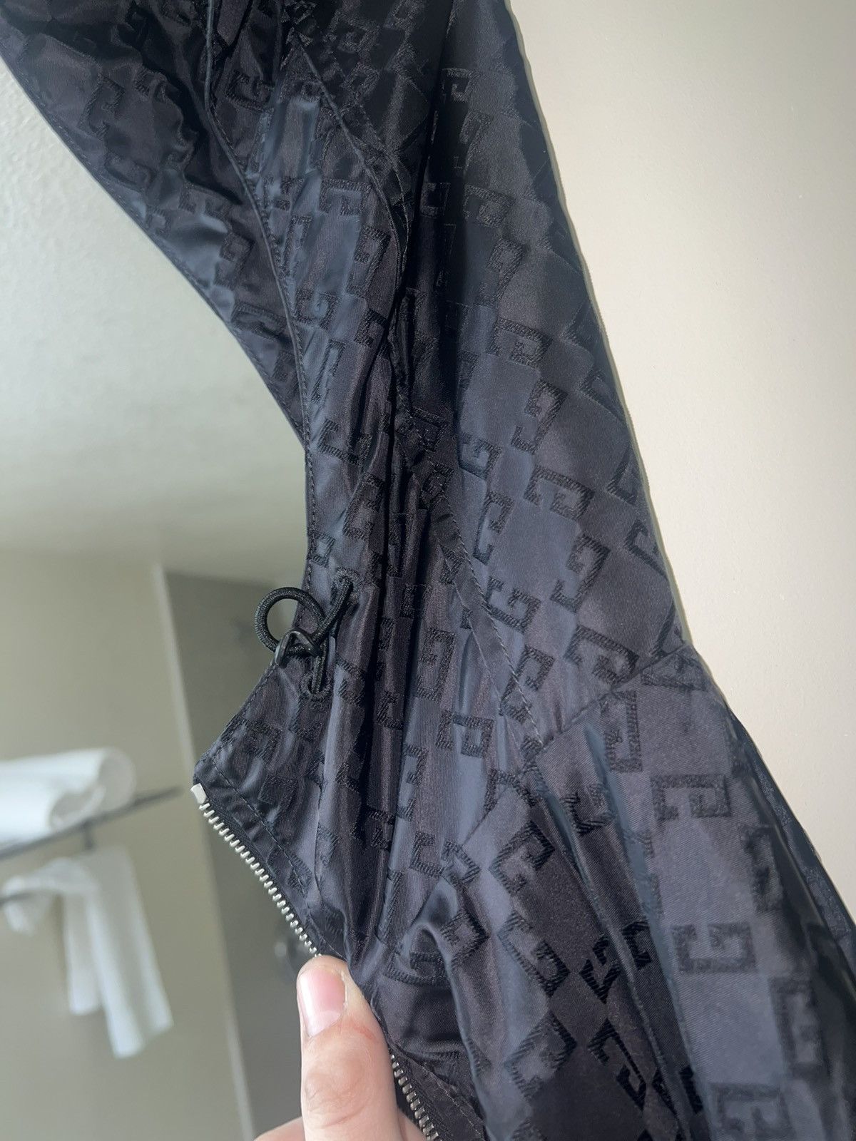 Givenchy Givenchy 4G monogram windbreaker 2024 Size US M / EU 48-50 / 2 - 6 Thumbnail